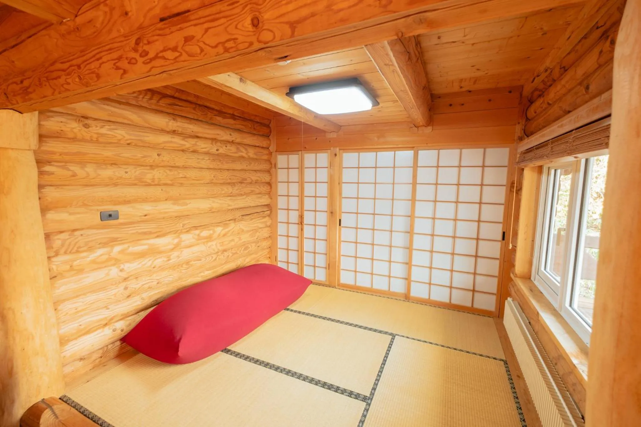 Photo of the whole room, Bed in Lake Toya Hillside House