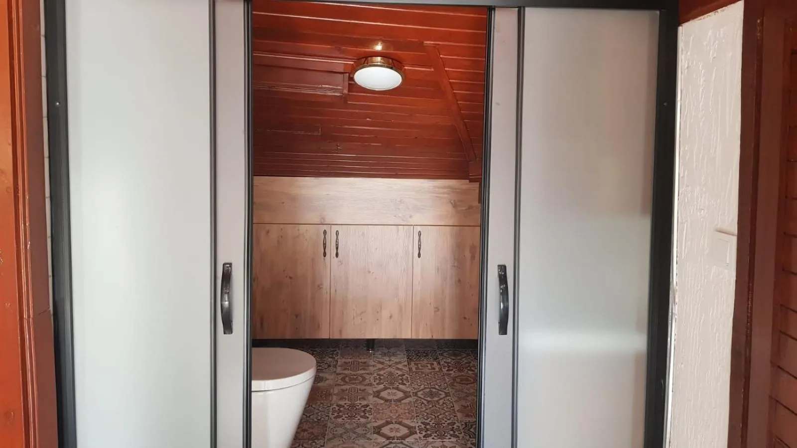 Toilet in Villa Citronella Boutique Hotel