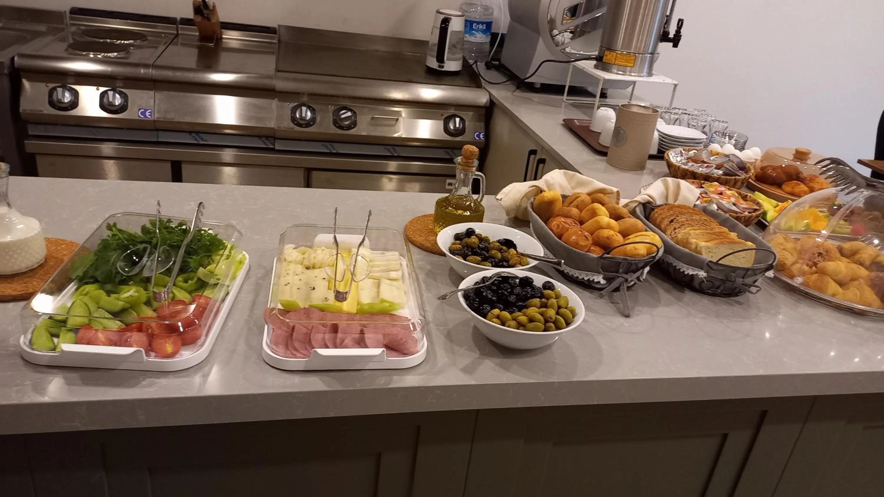 Breakfast in Bliss Loft