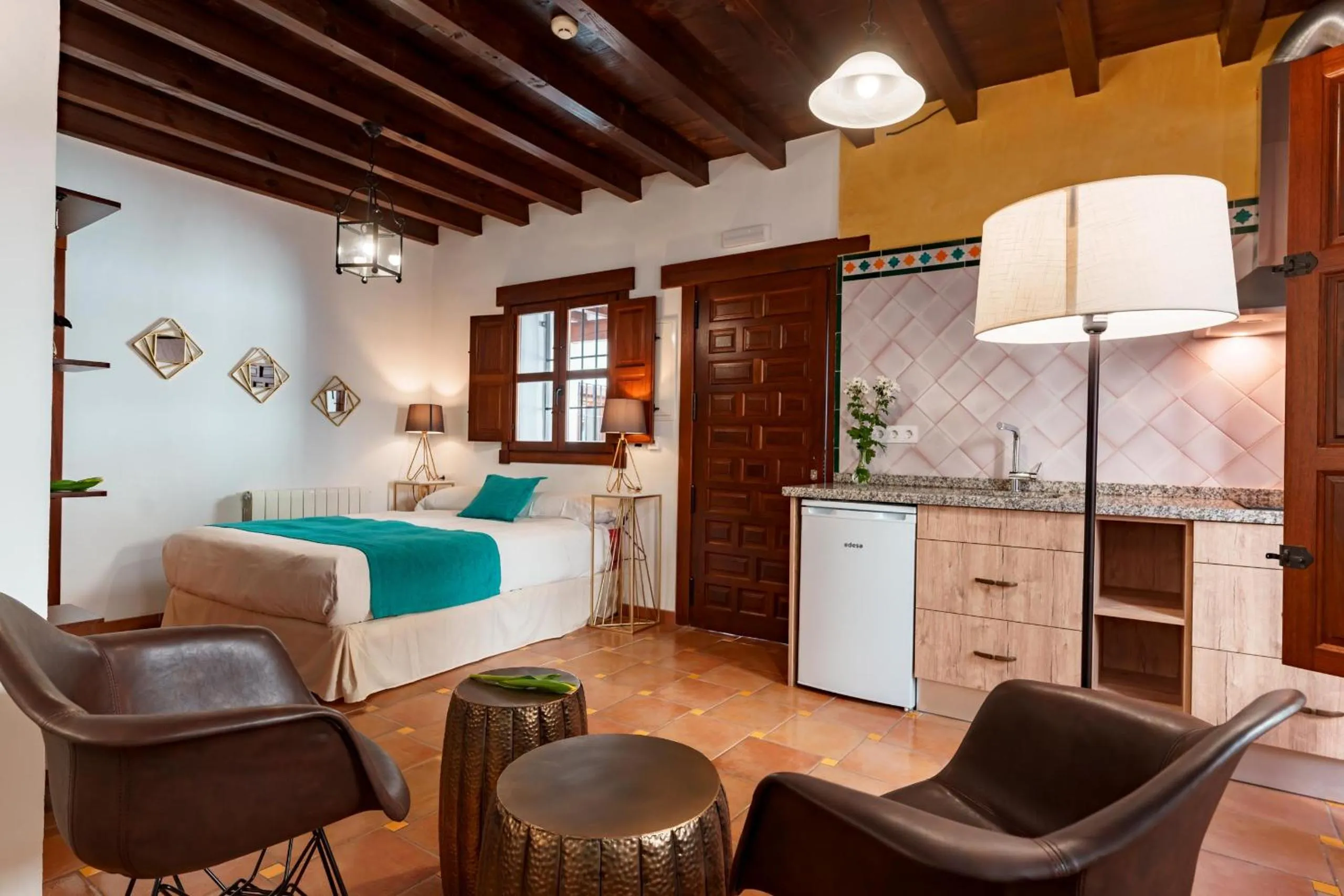 Bed in SUITES CASA DE LAS COLUMNAS