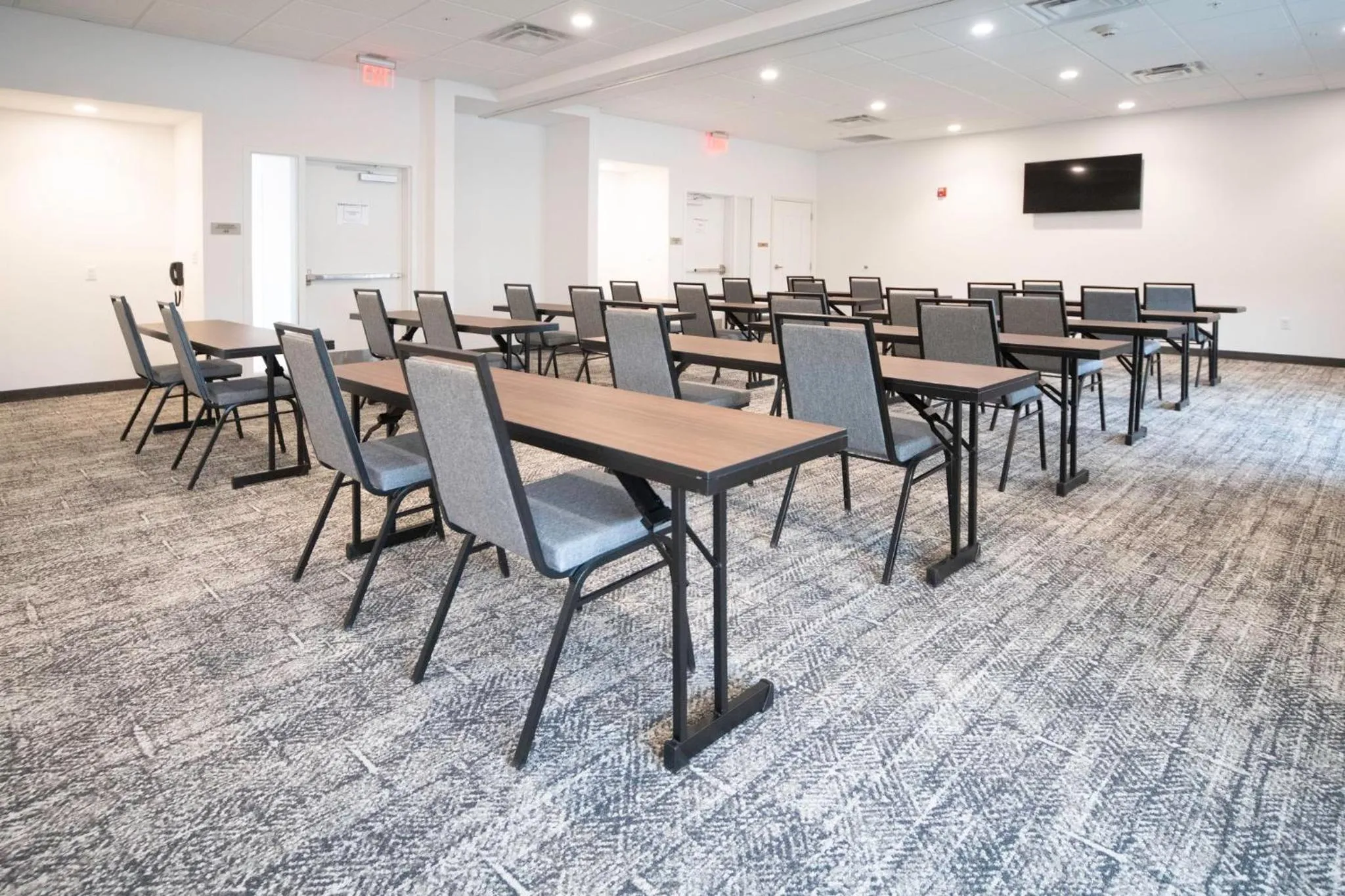Meeting/conference room in Staybridge Suites - Cincinnati East - Milford by IHG
