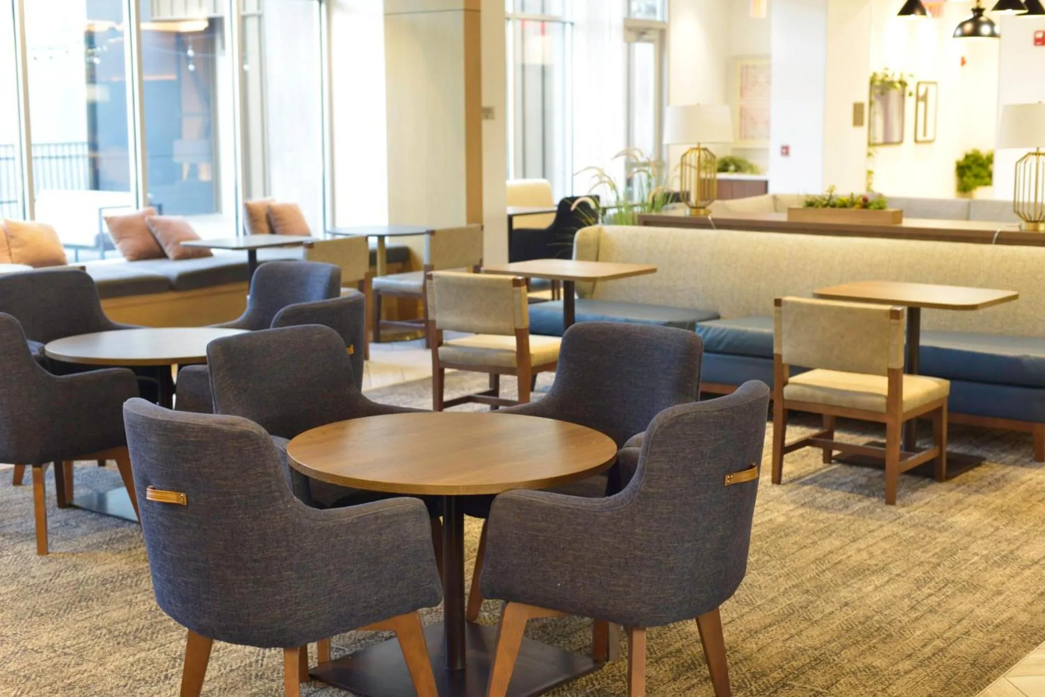 Restaurant/places to eat in Staybridge Suites - Cincinnati East - Milford by IHG