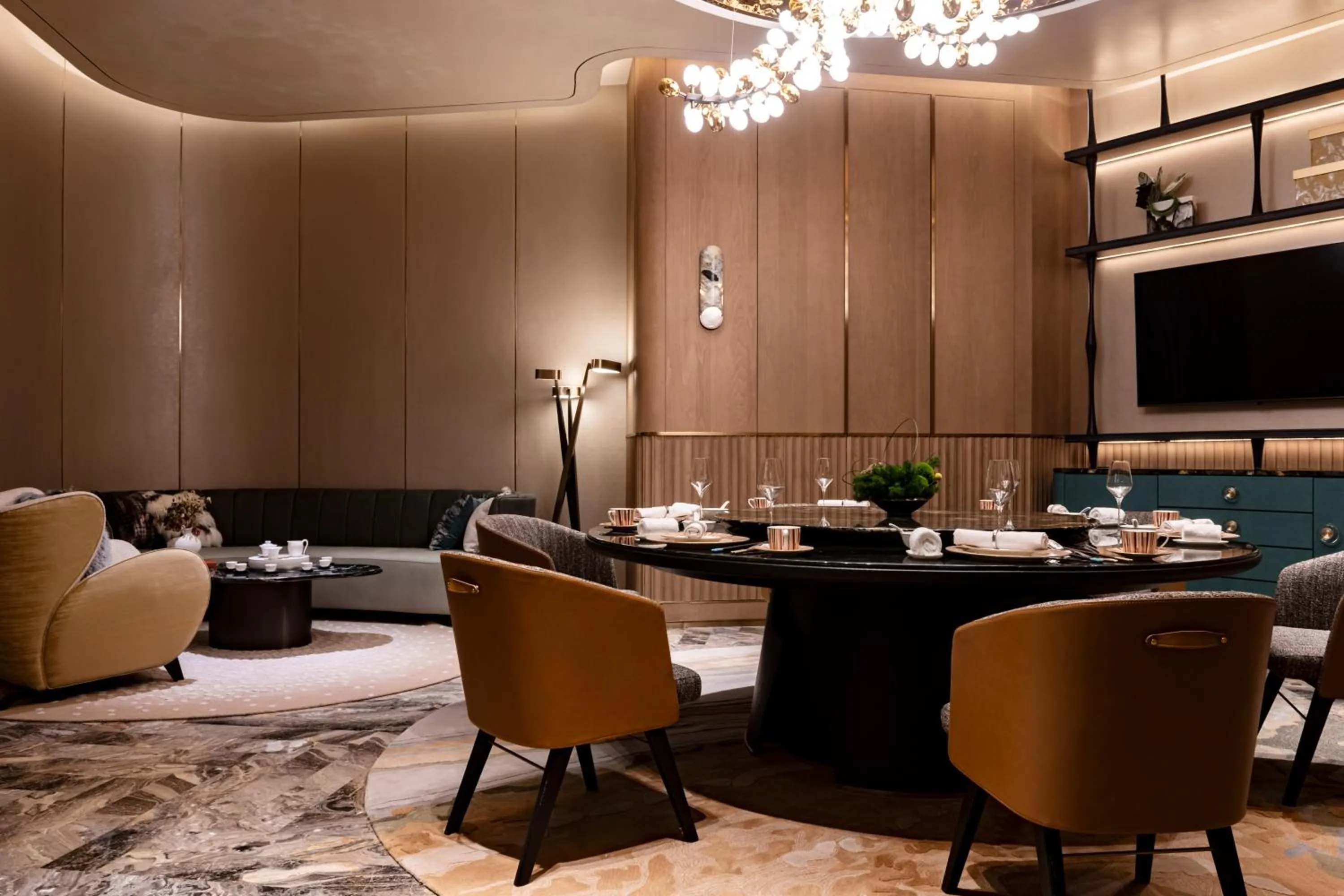 Restaurant/places to eat in Hotel Indigo Xiamen Haicang by IHG