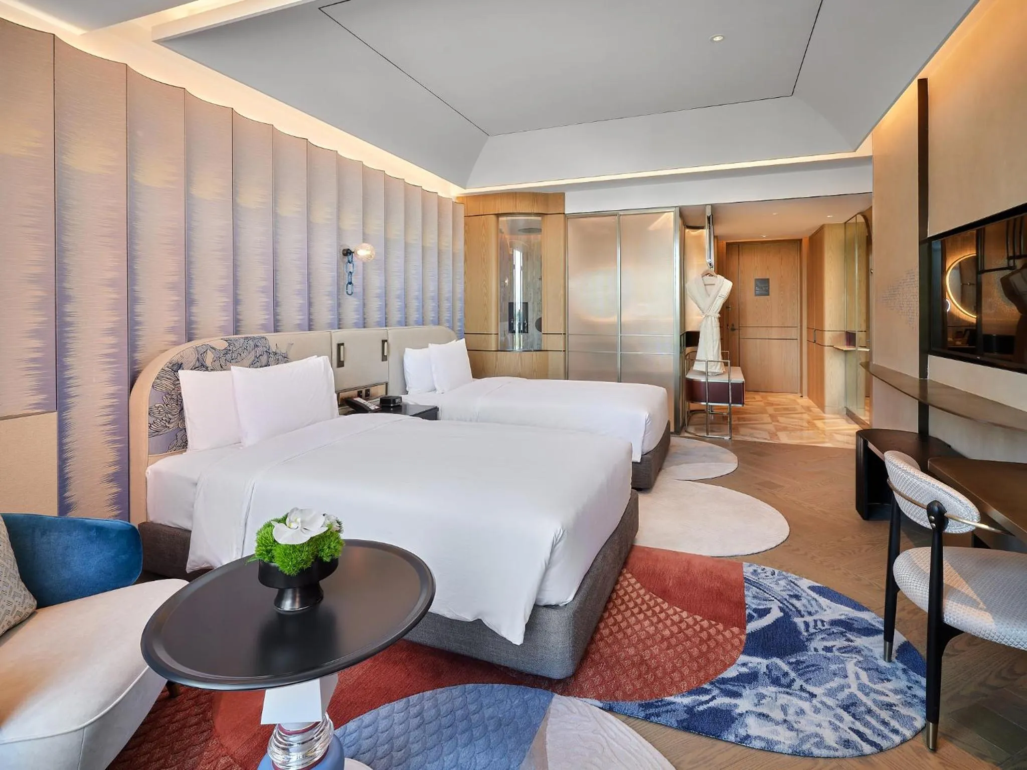 Bedroom in Hotel Indigo Xiamen Haicang by IHG