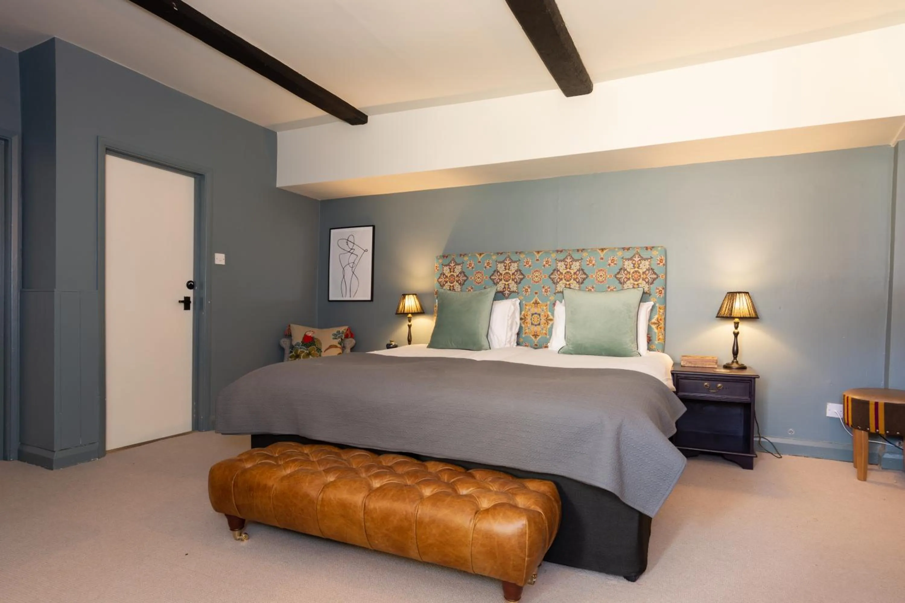 Bedroom in Jersey Arms Hotel Bicester