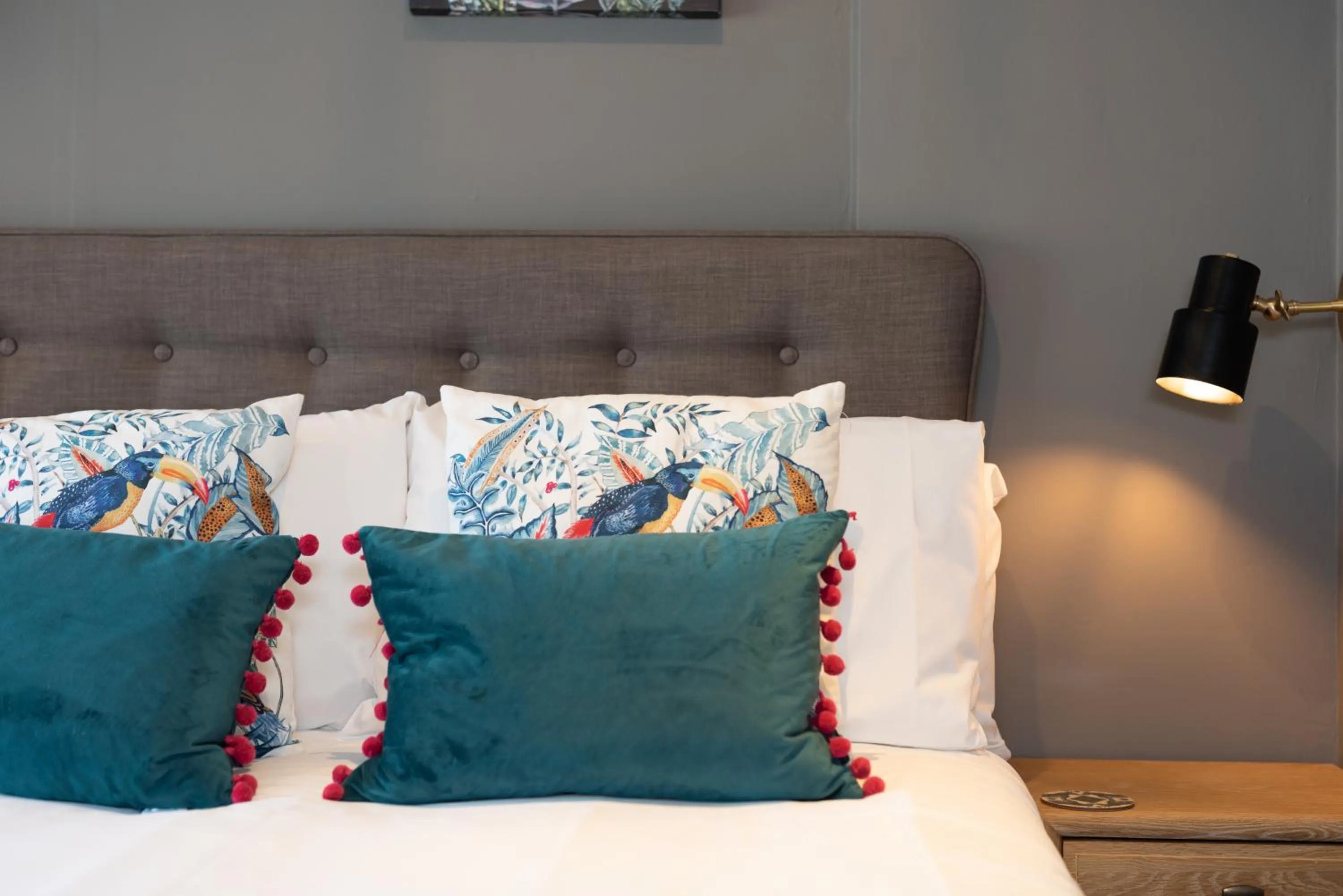 Bed in Jersey Arms Hotel Bicester