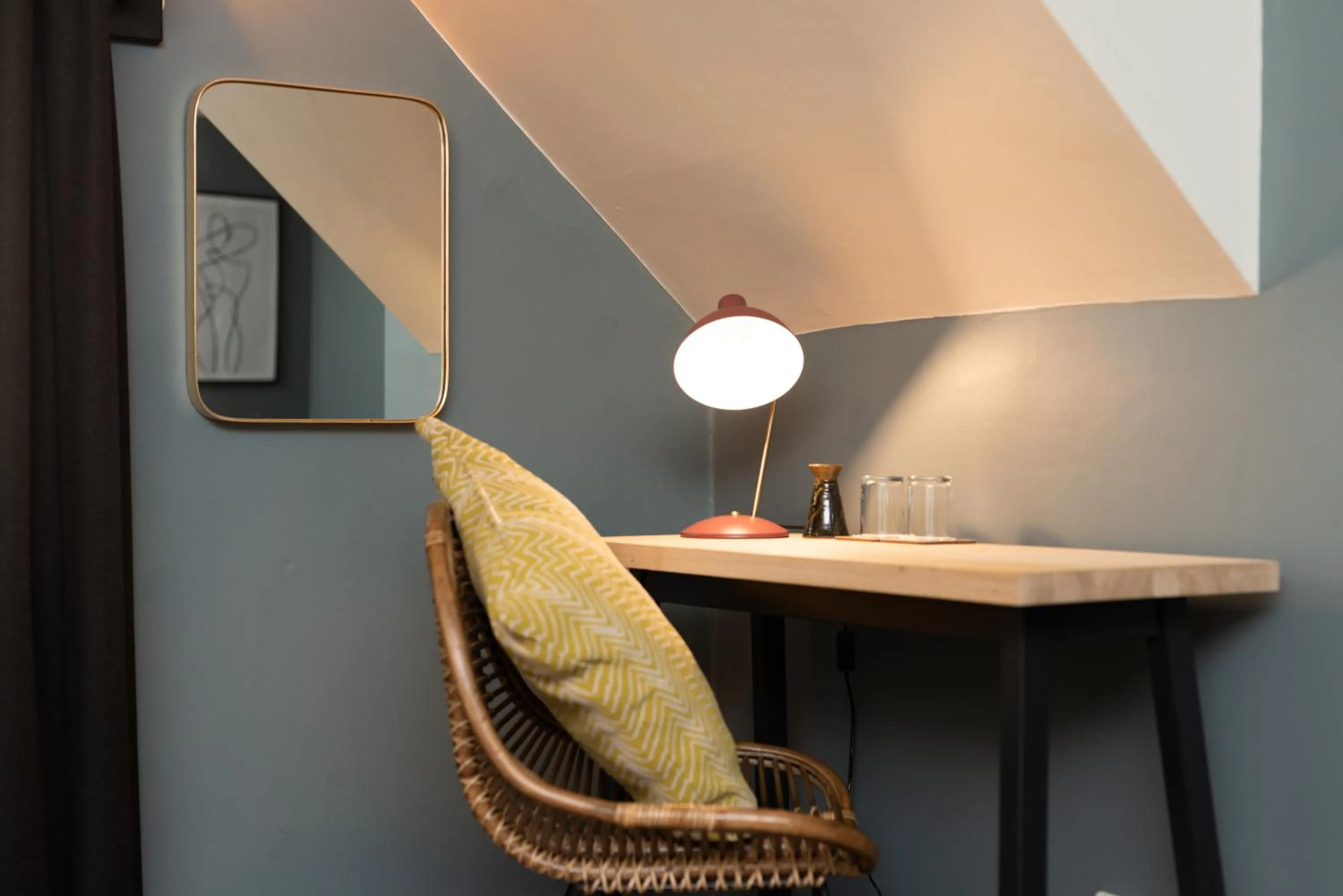 hair dresser in Jersey Arms Hotel Bicester