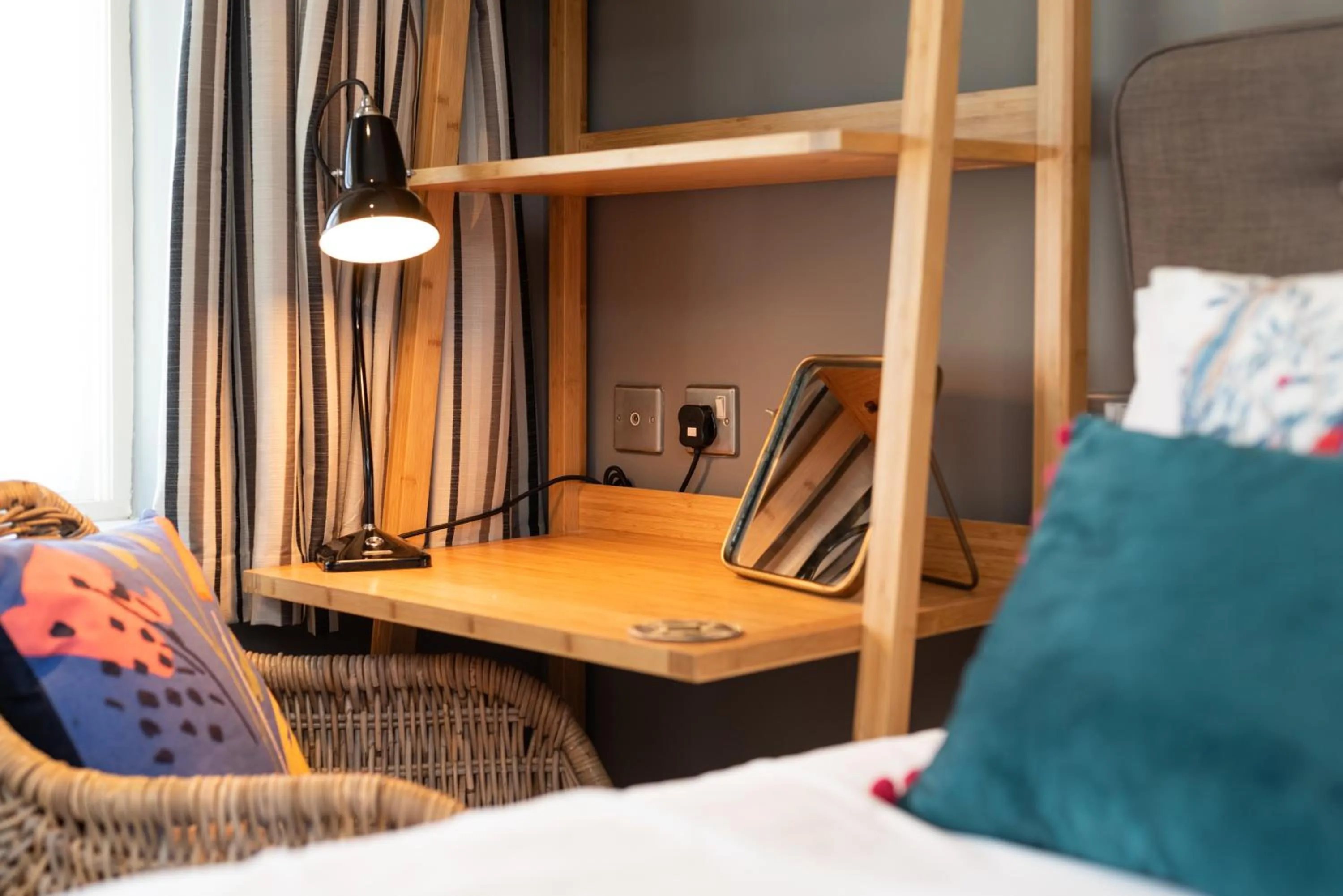 Seating area in Jersey Arms Hotel Bicester