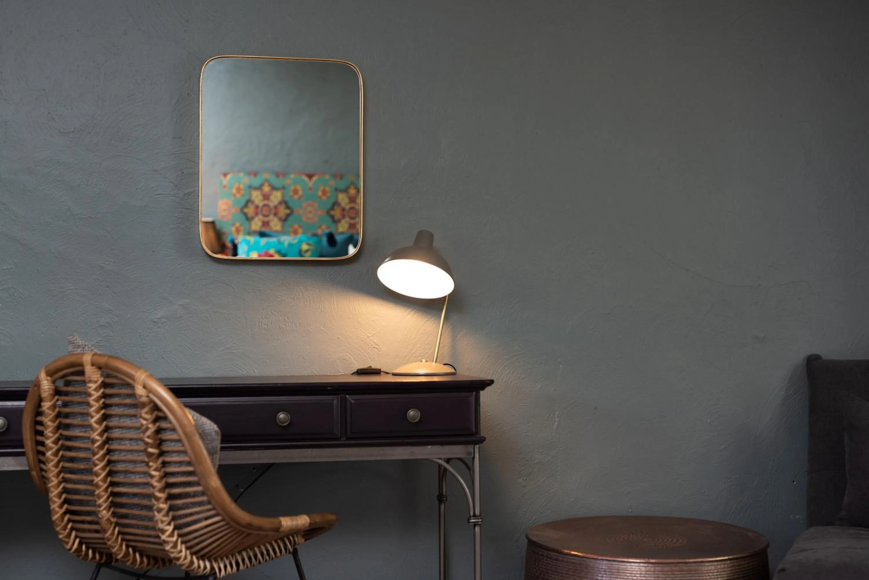 Seating area in Jersey Arms Hotel Bicester