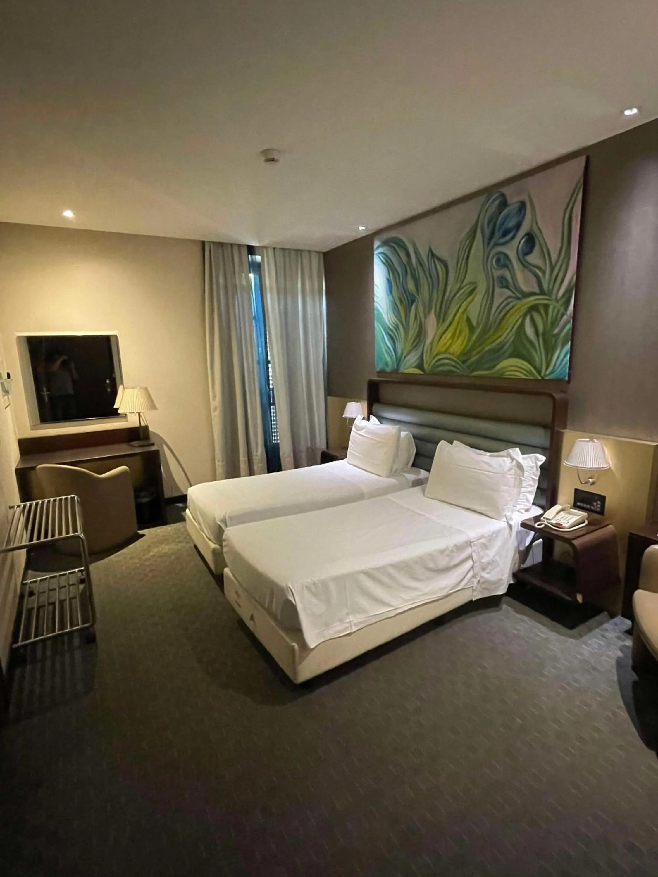 Bedroom, Bed in Sure Hotel by Best Western Turin City Centre