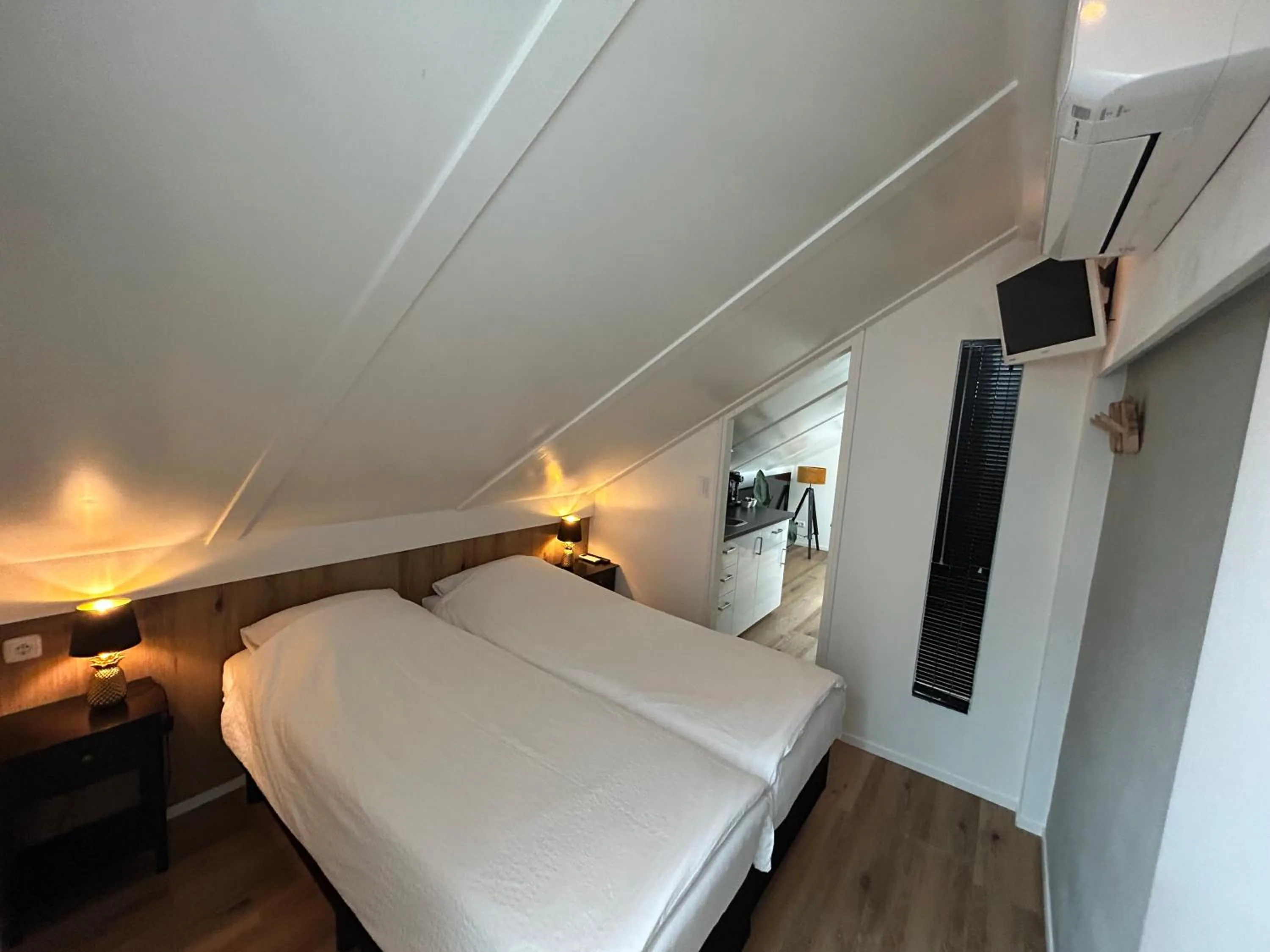 Bedroom, Bed in Boetje 51