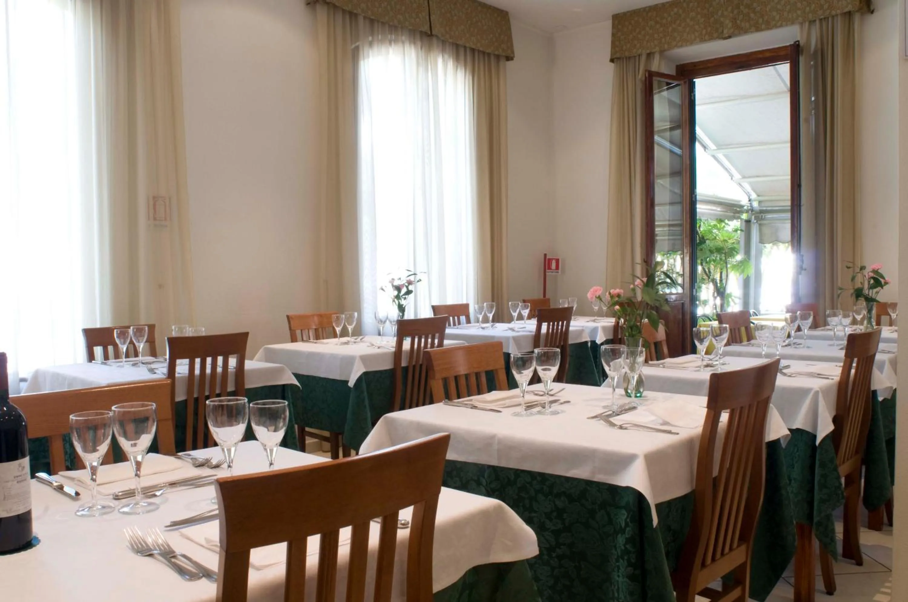 Restaurant/places to eat in Hotel Vittoria