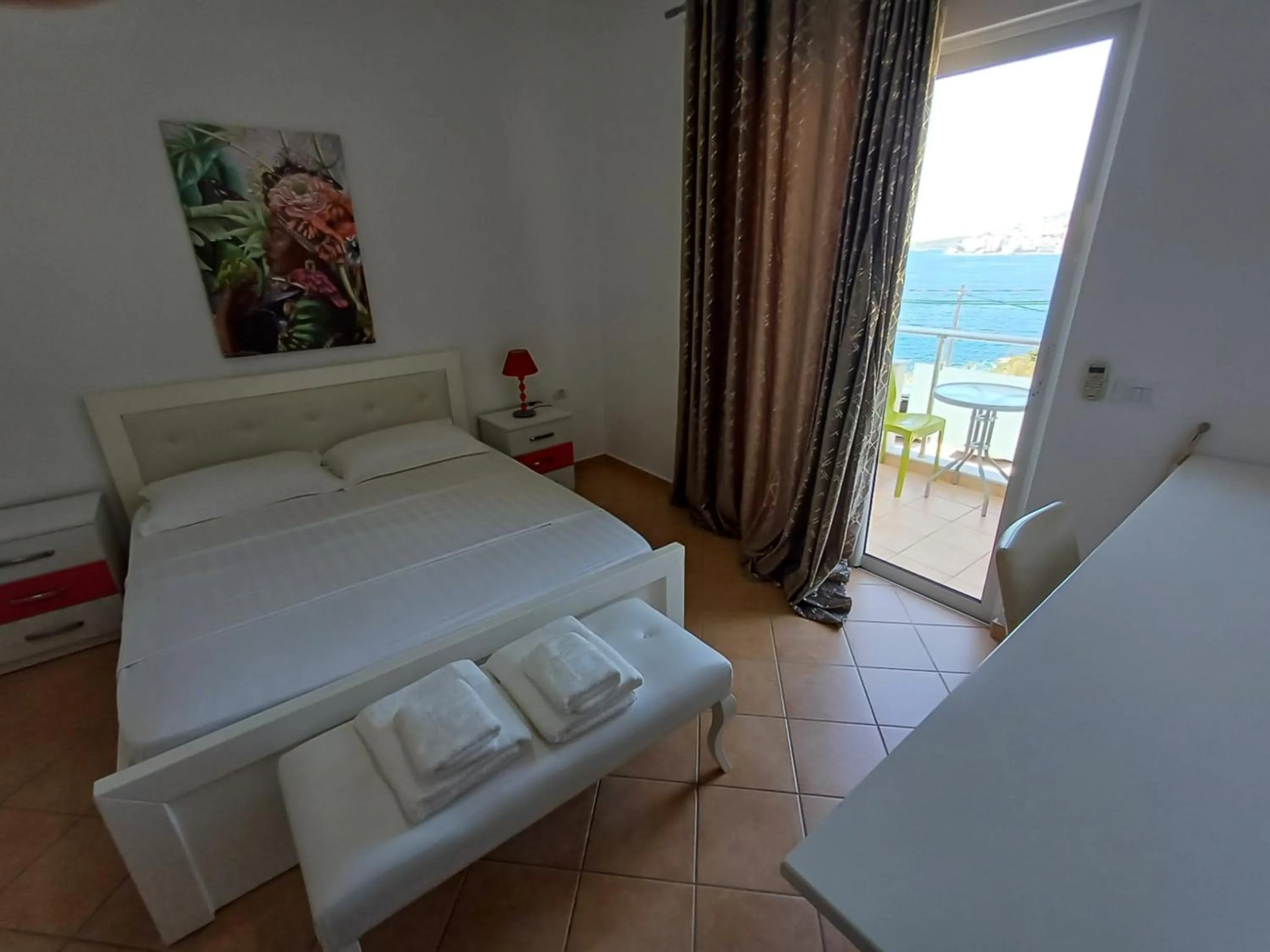 Bed in Hotel Sherifi