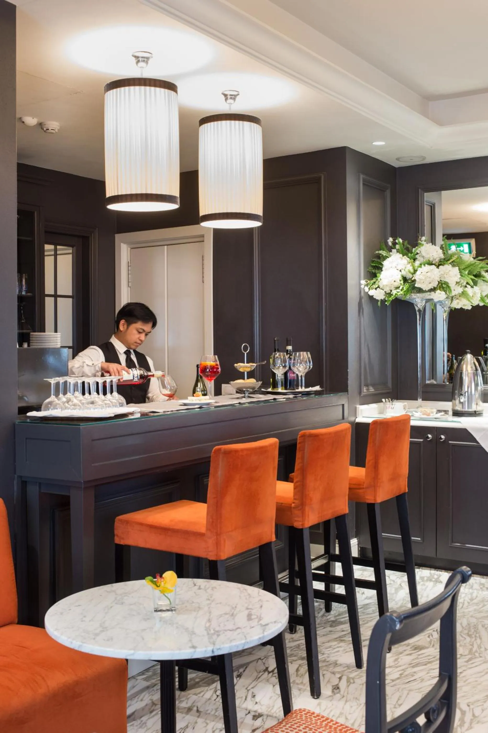 Lounge or bar in Hotel Rapallo