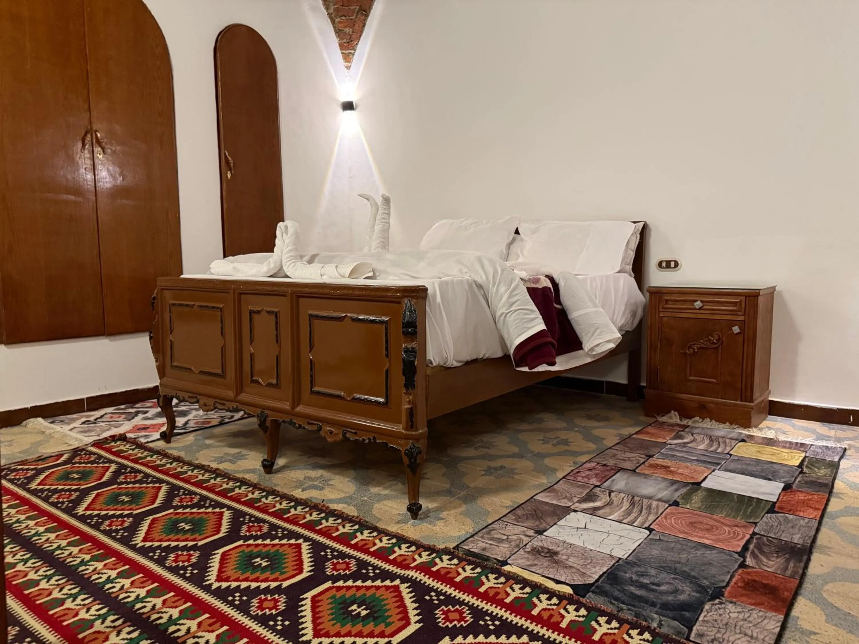 Bed in Luxor Villa Hatshepsut