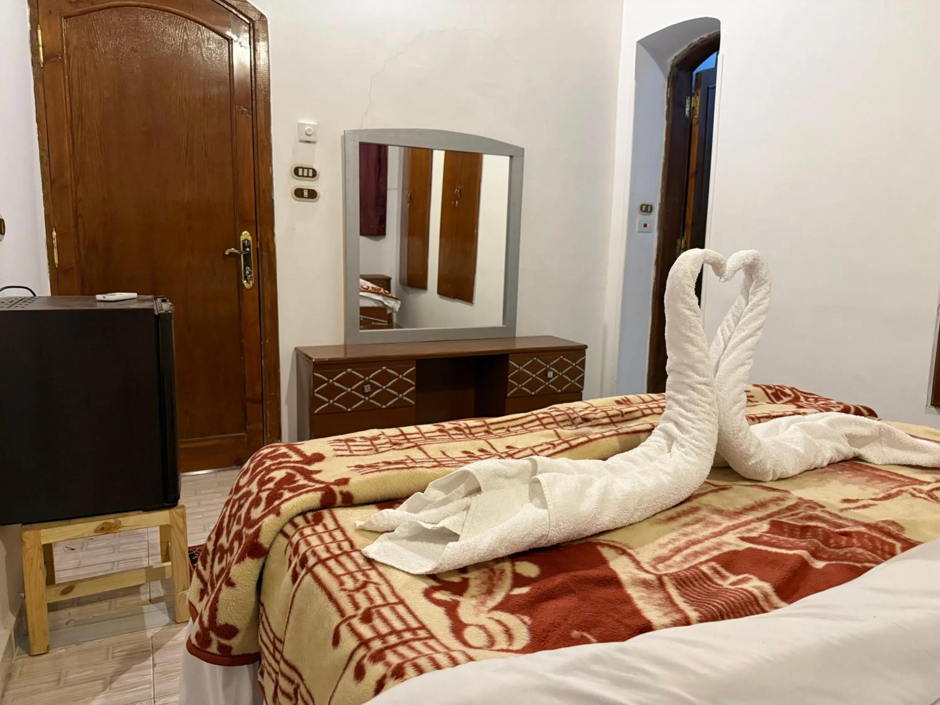 Bed in Luxor Villa Hatshepsut