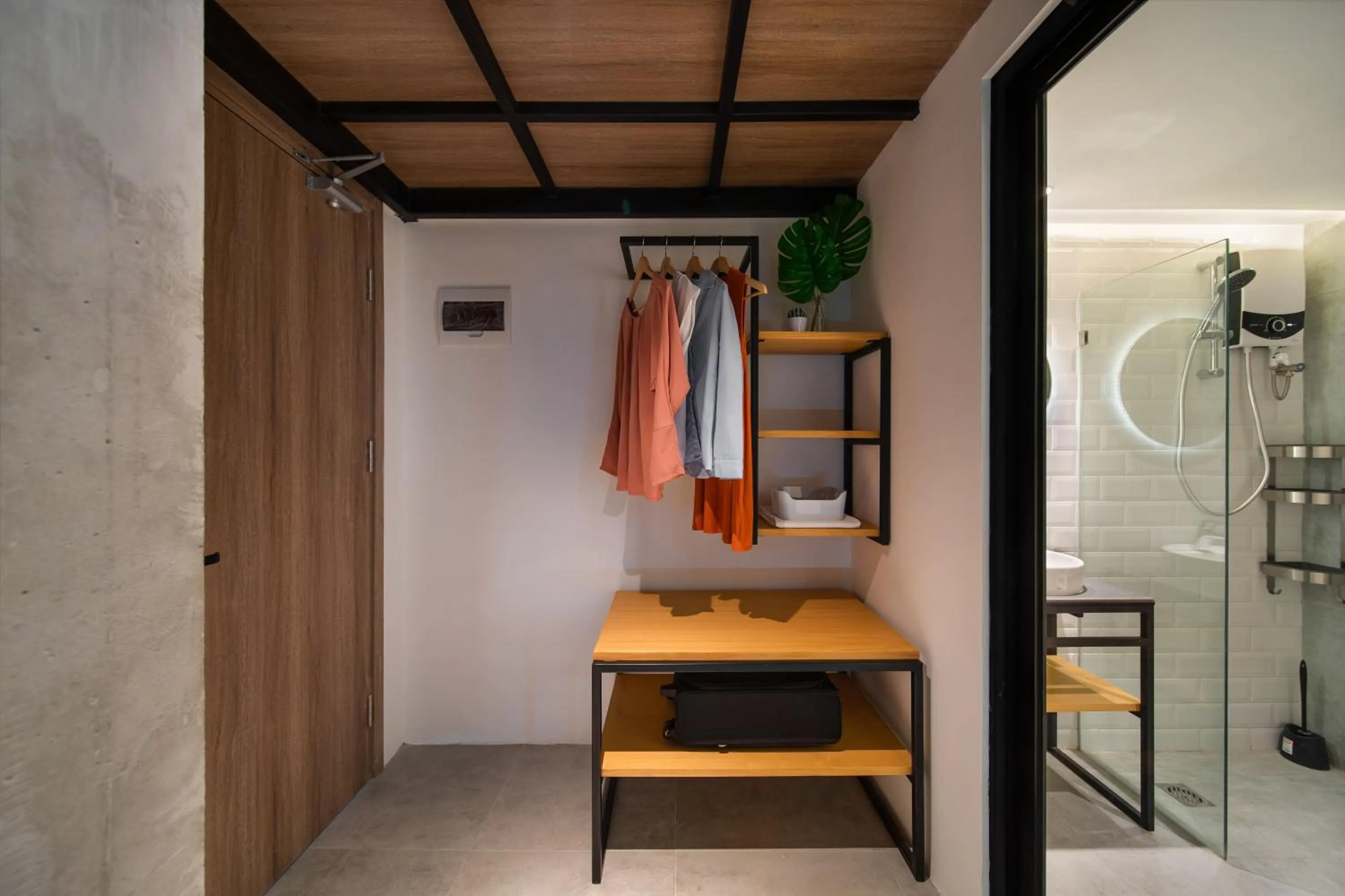 wardrobe in Cove Hillcrest