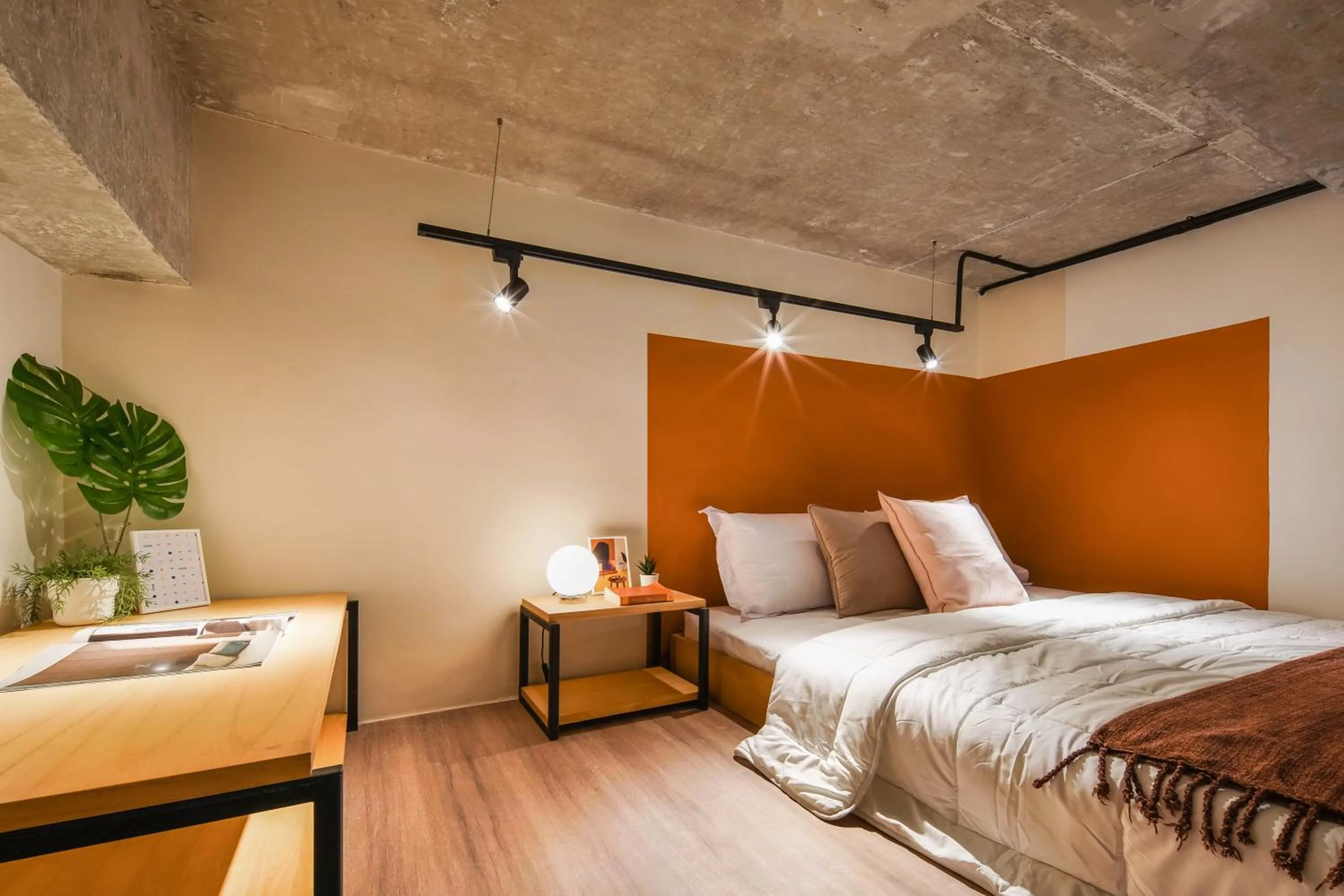 Bedroom, Bed in Cove Hillcrest