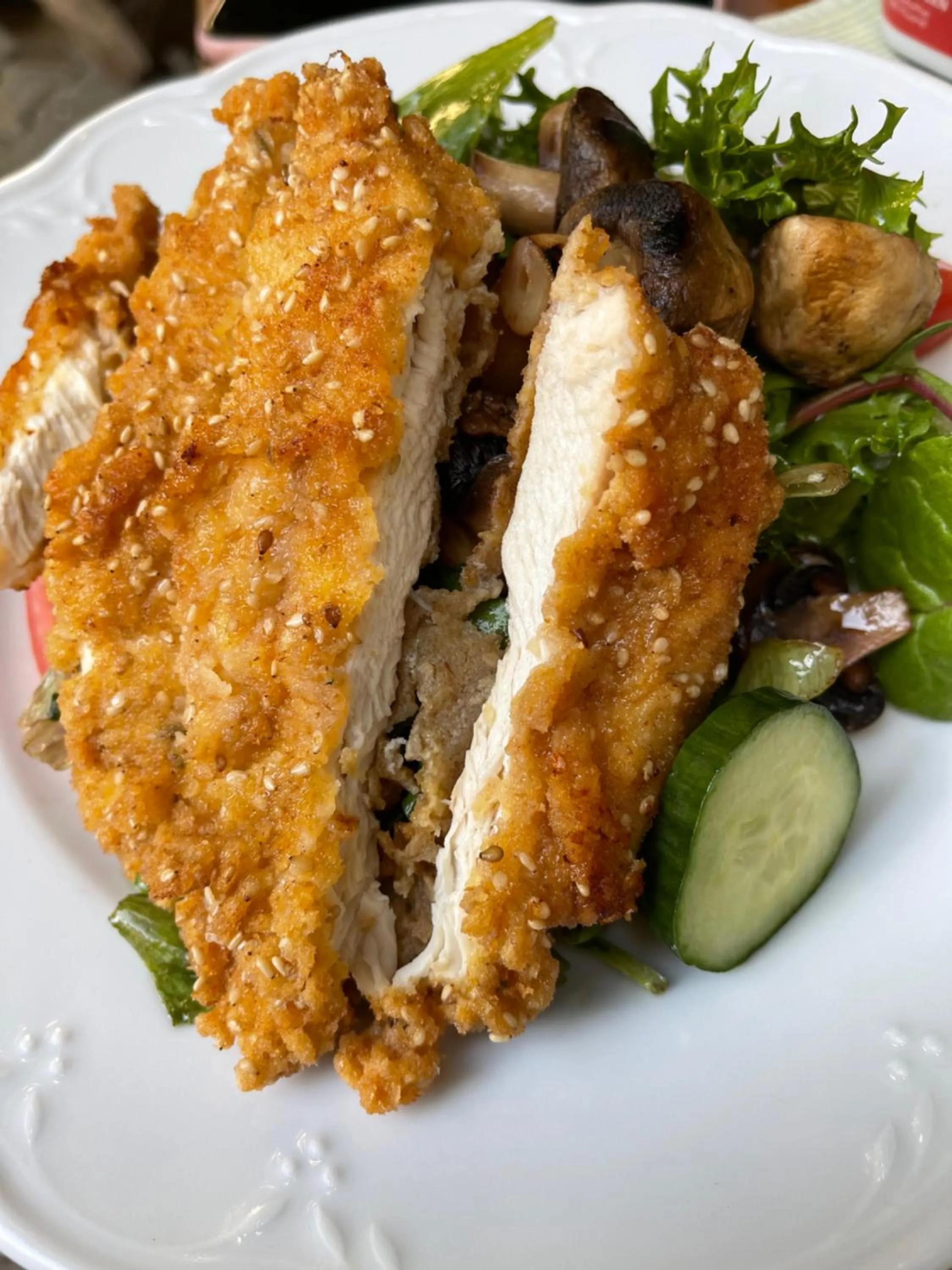 Restaurant/places to eat in Hotel und Restaurant Neuhauser