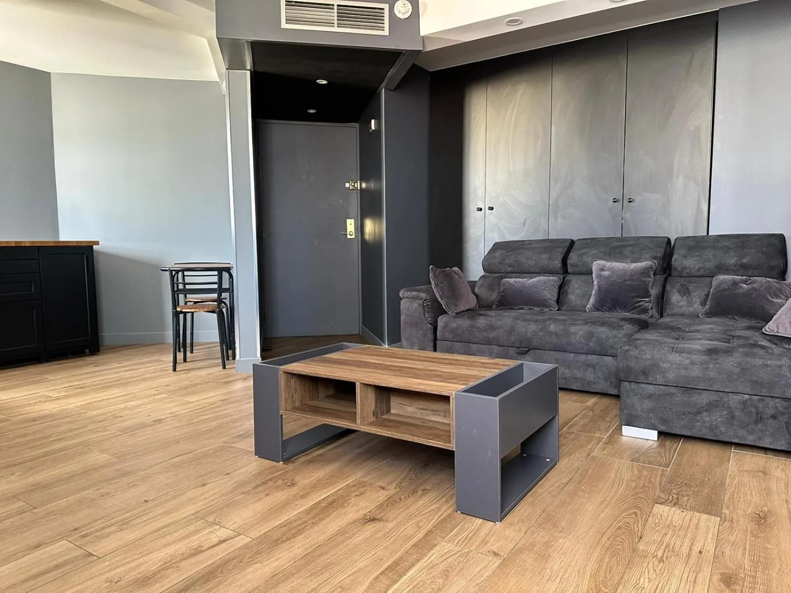 Living room in Hotel Inn Paris Nord Porte de Saint Ouen