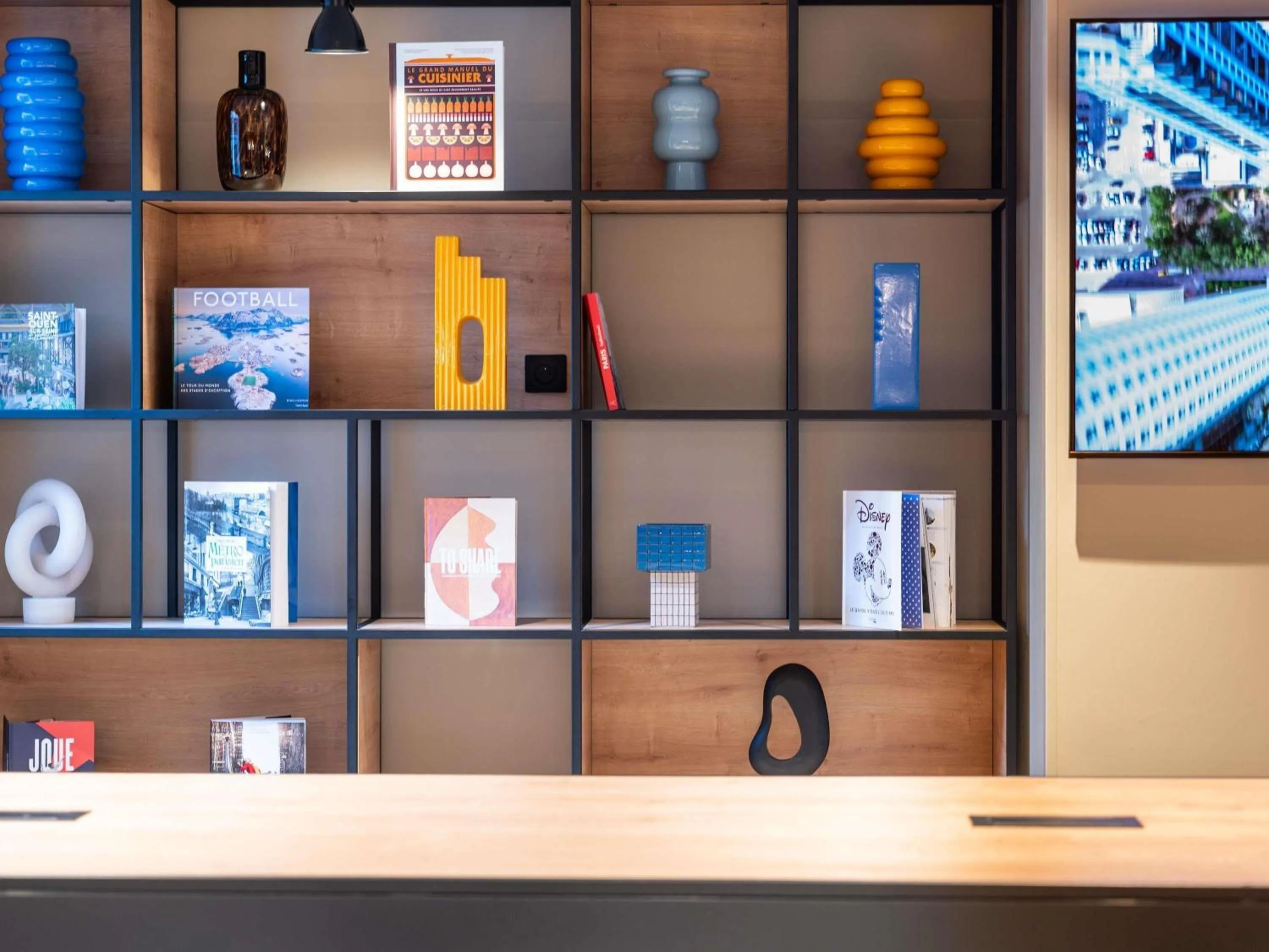 Property building in ibis Paris Nord Porte de Saint Ouen