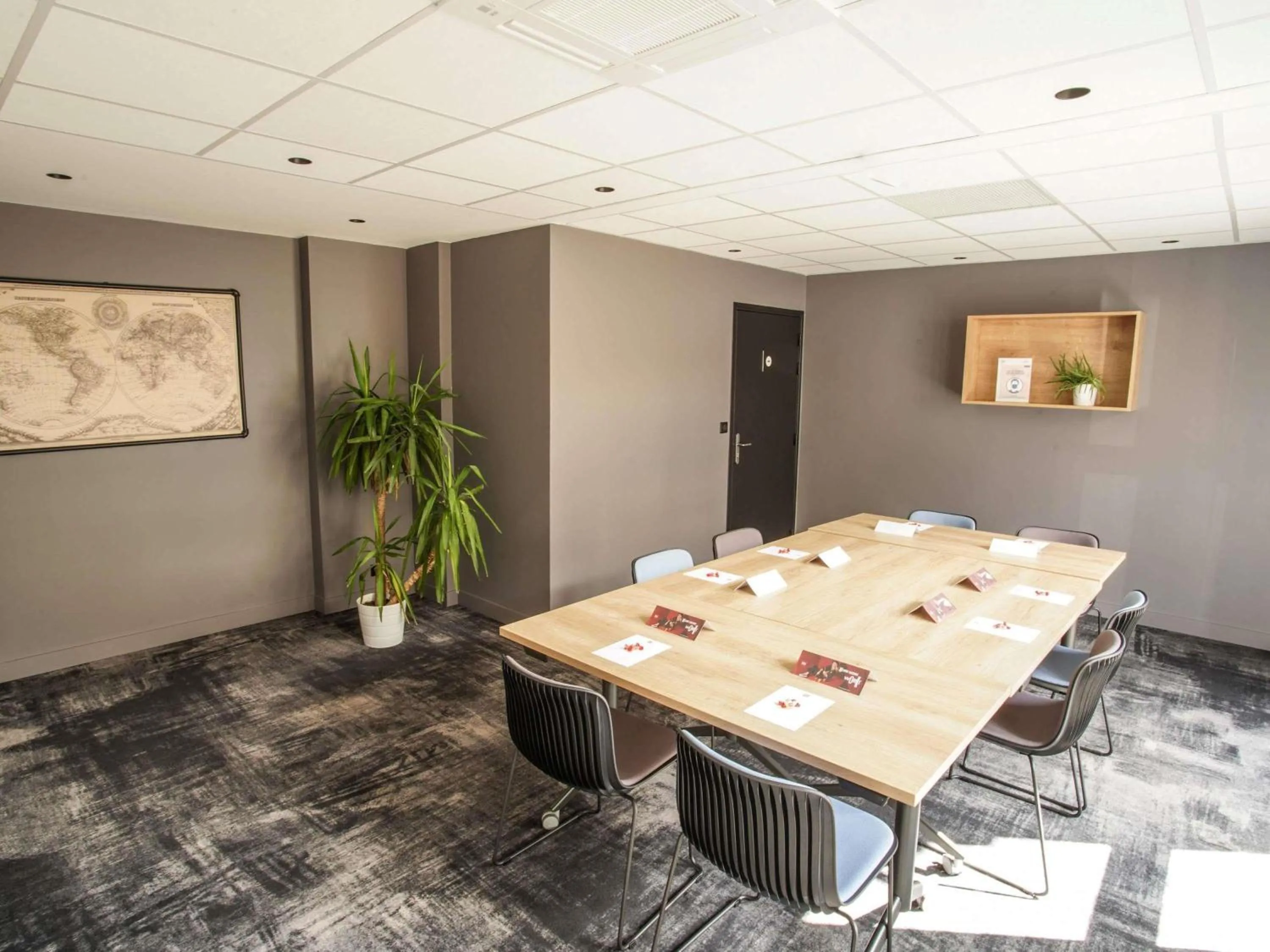 Meeting/conference room in ibis Paris Nord Porte de Saint Ouen