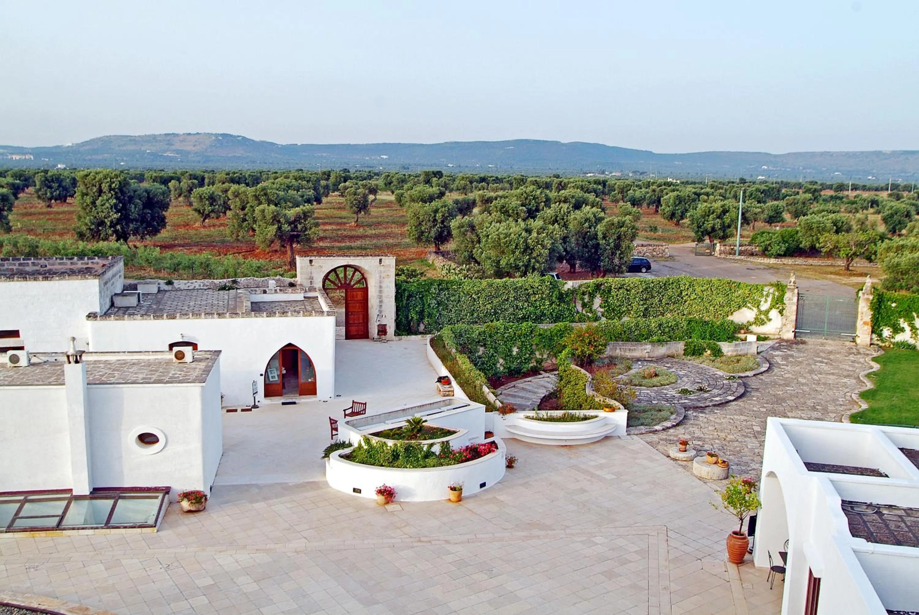 Patio in Hotel Masseria Tutosa