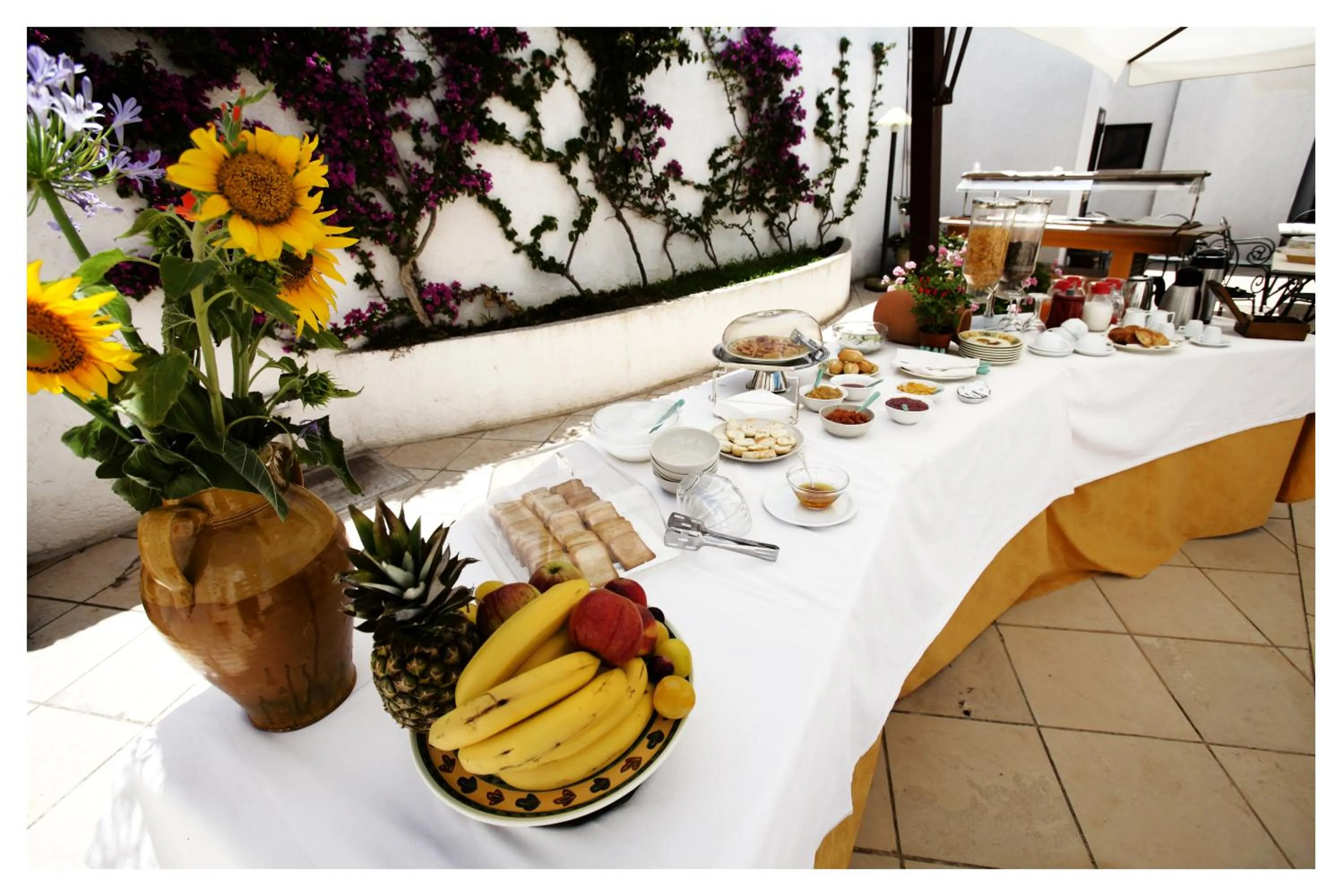 Restaurant/places to eat in Hotel Masseria Tutosa
