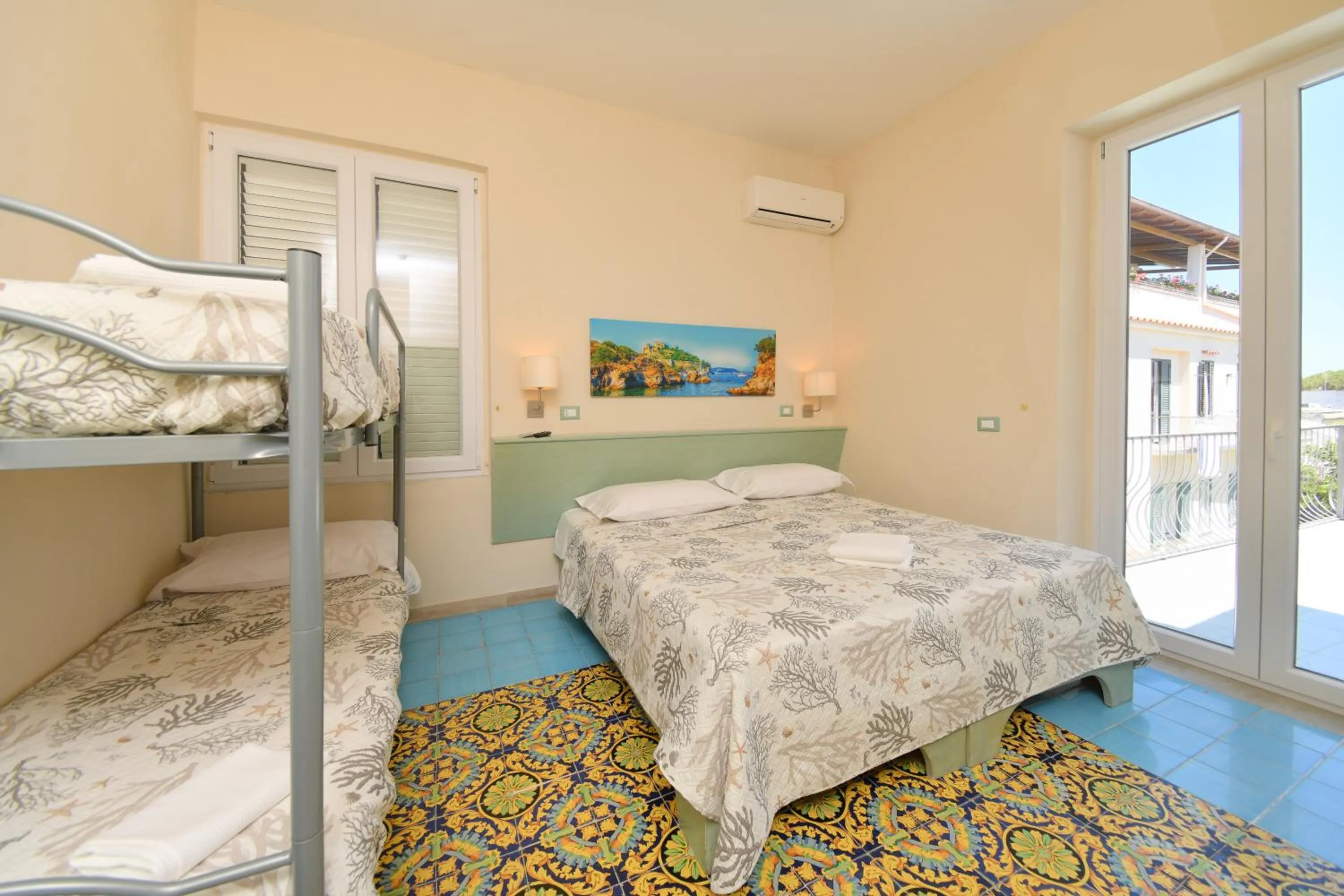 Bedroom, Bed in Albergo Atlantic