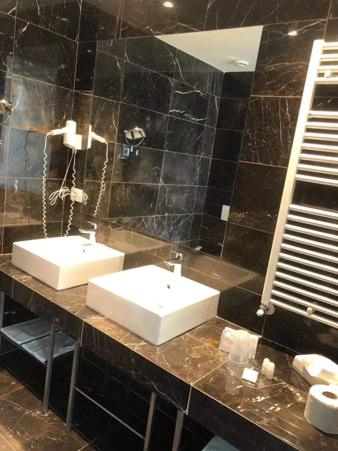 Bathroom in Hotel Datini