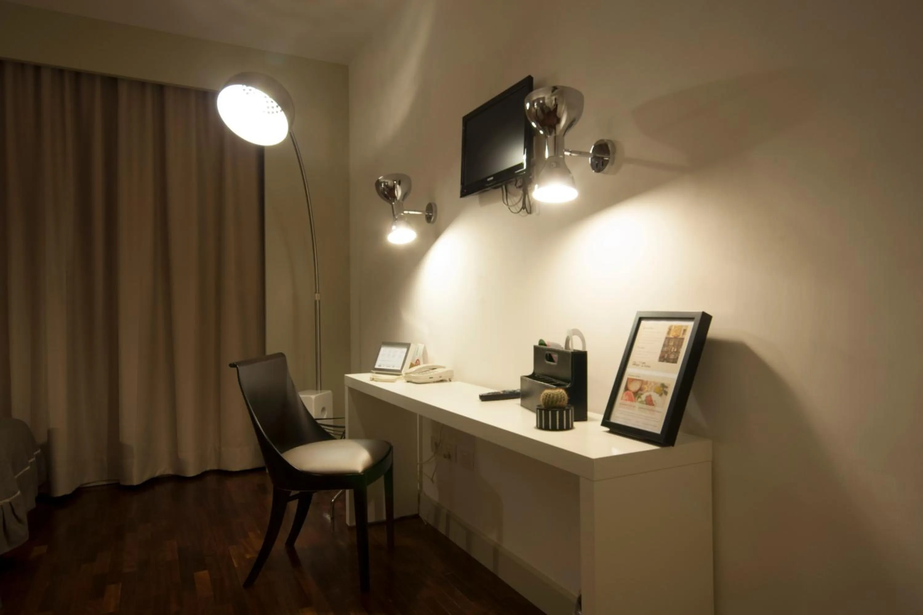 TV and multimedia in Hotel Datini