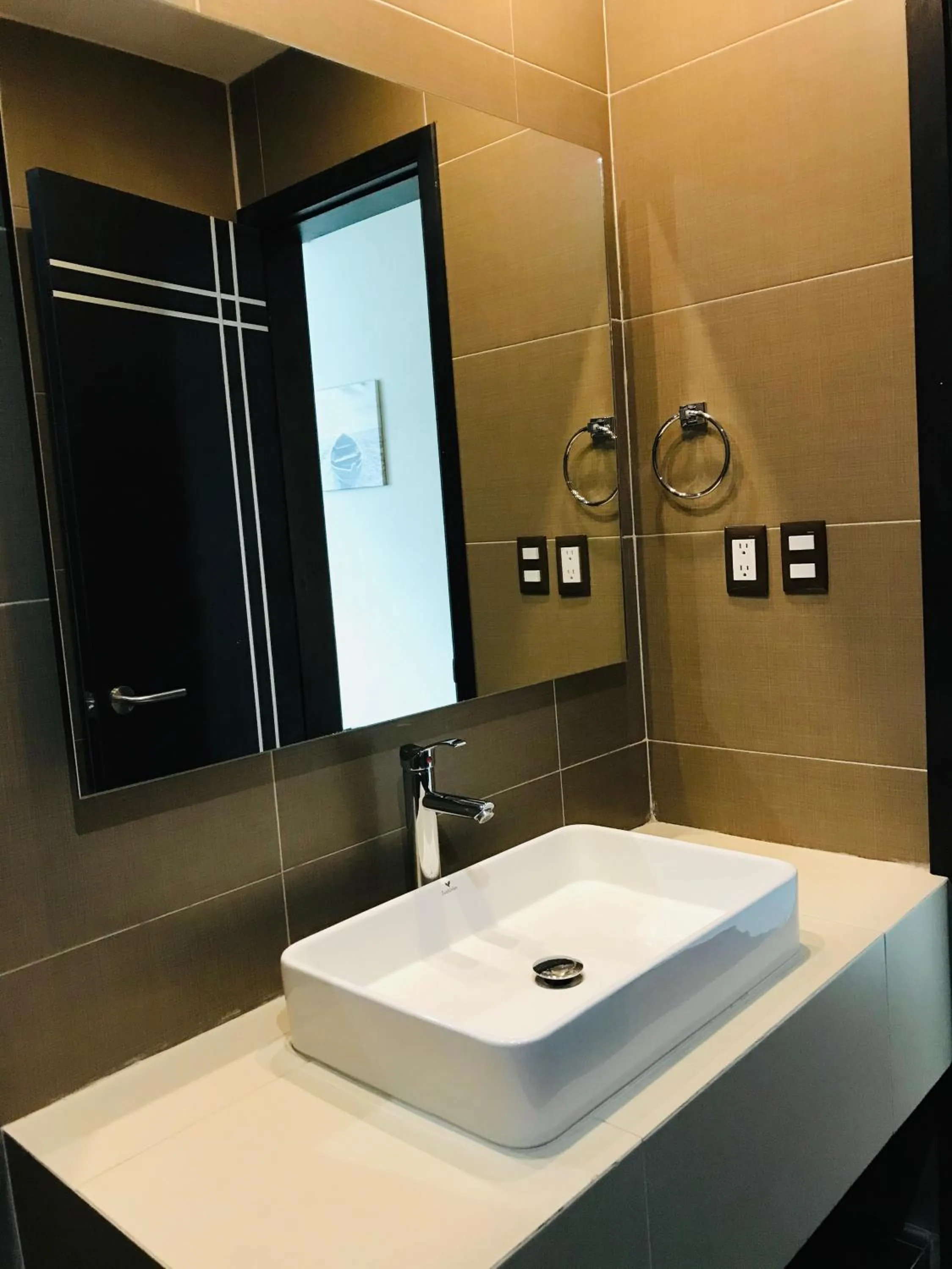 HOTEL GOL INN PLATINUM