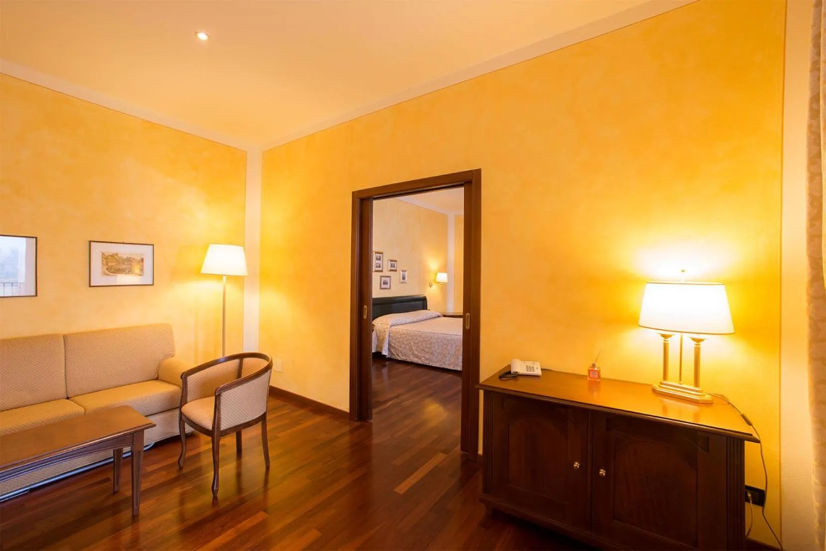 Photo of the whole room, Bed in Hotel Conteverde