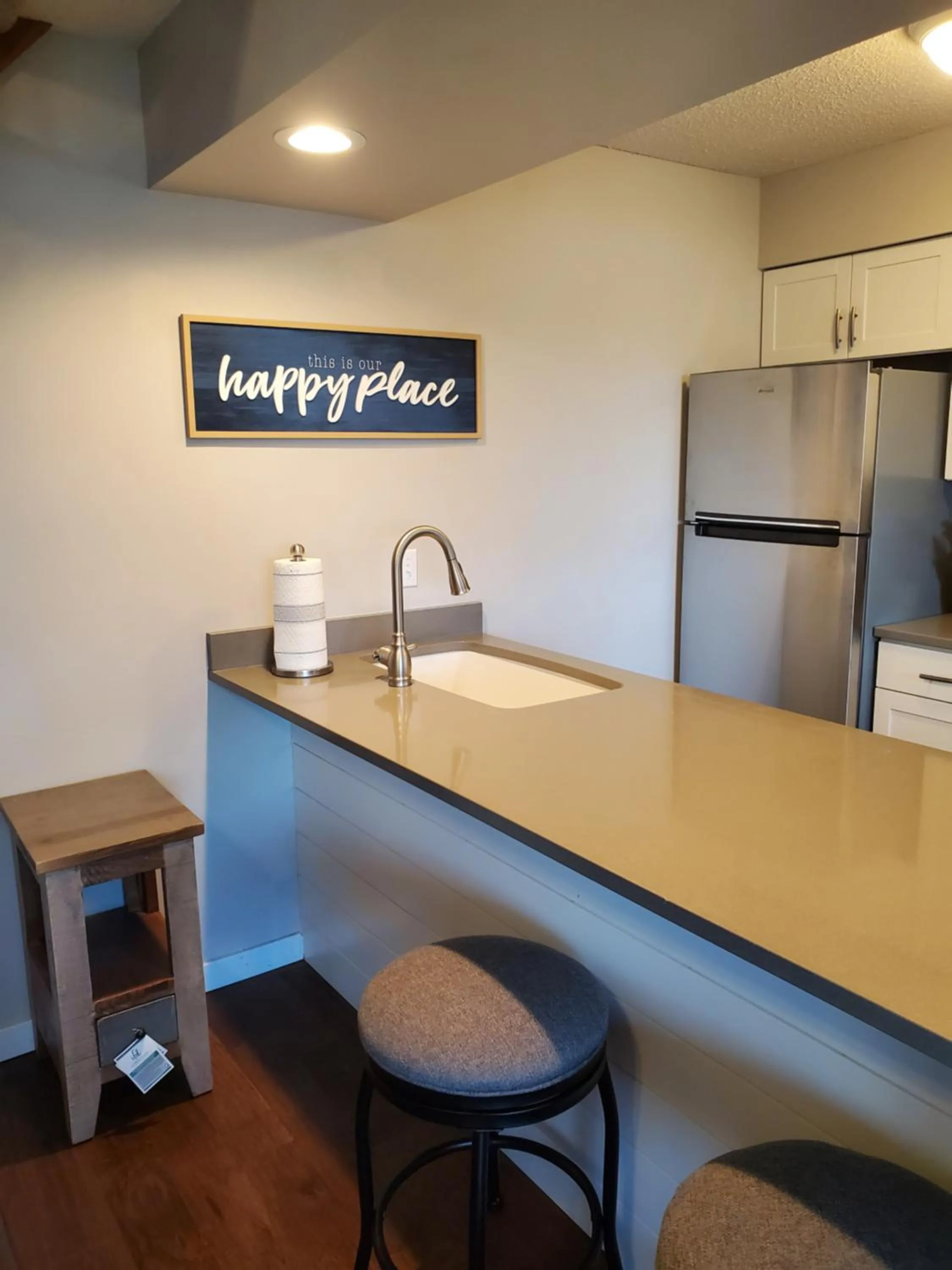 Kitchen or kitchenette in Treehouse Condos - Branson