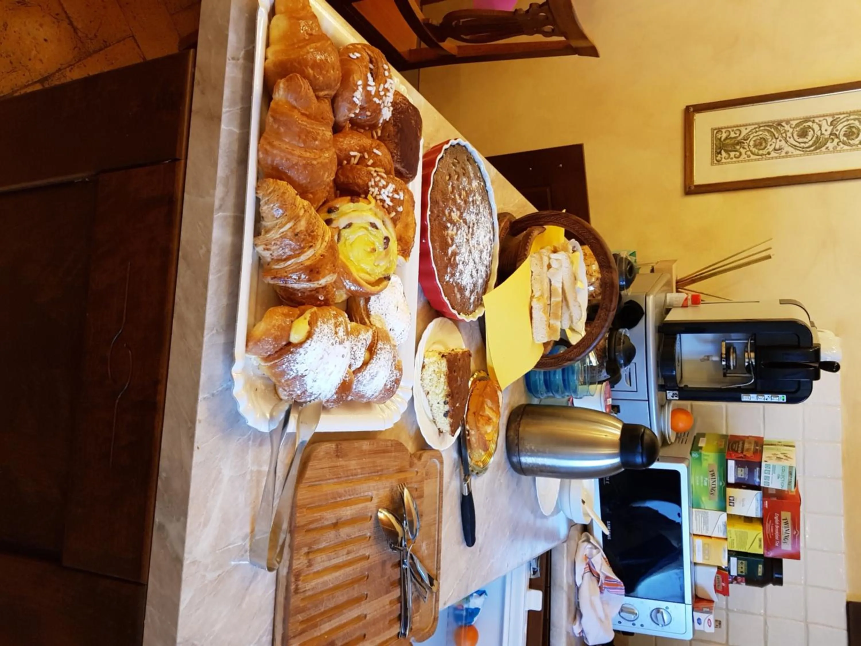 Italian breakfast in B&B Palazzo Al Torrione