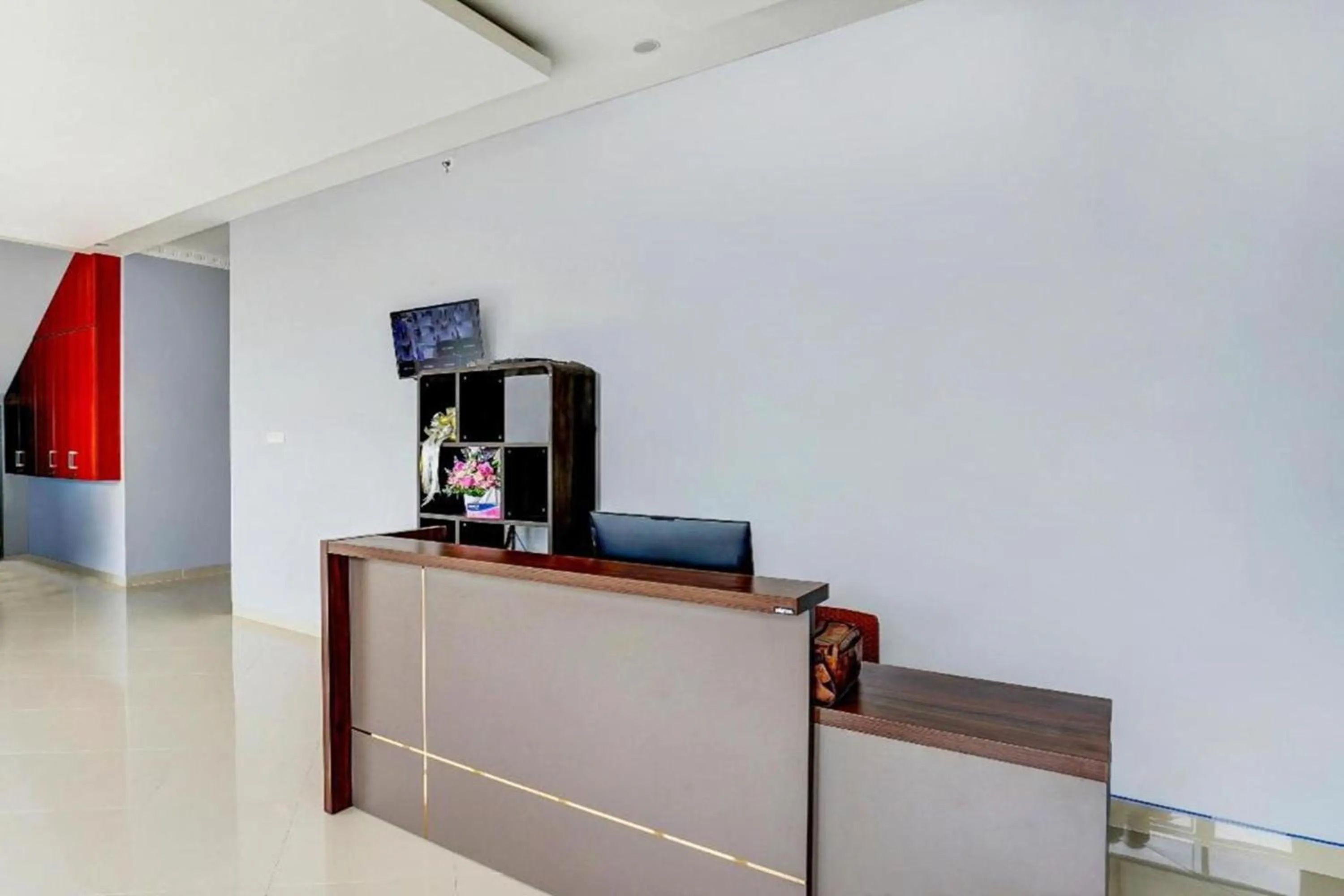 Lobby or reception in Hotel O Beda Arga Near Rs Royal Prima Ayahanda