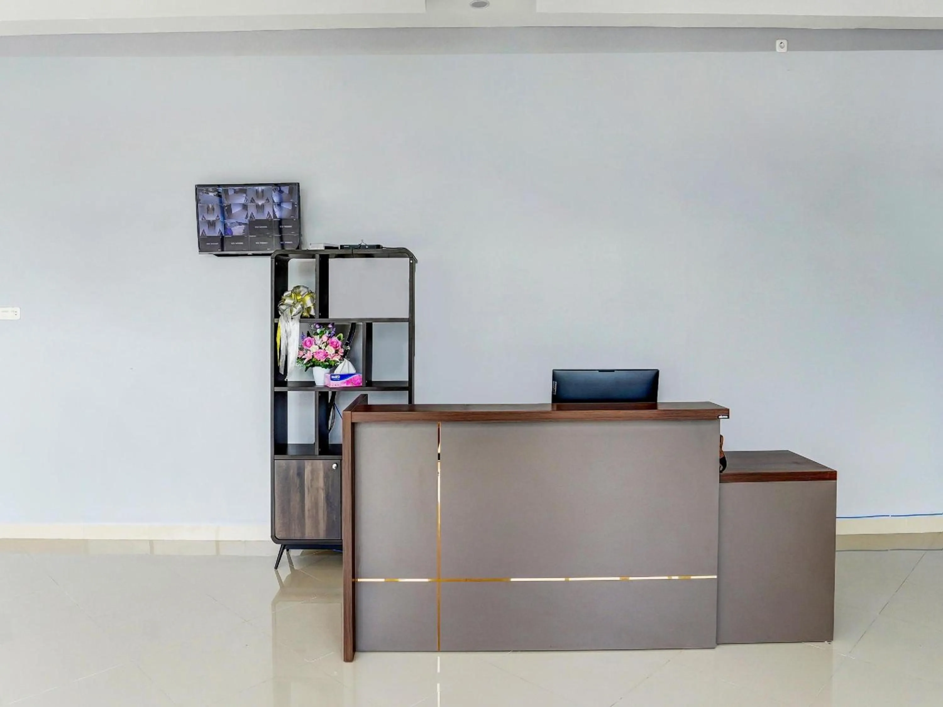 Lobby or reception in Hotel O Beda Arga Near Rs Royal Prima Ayahanda