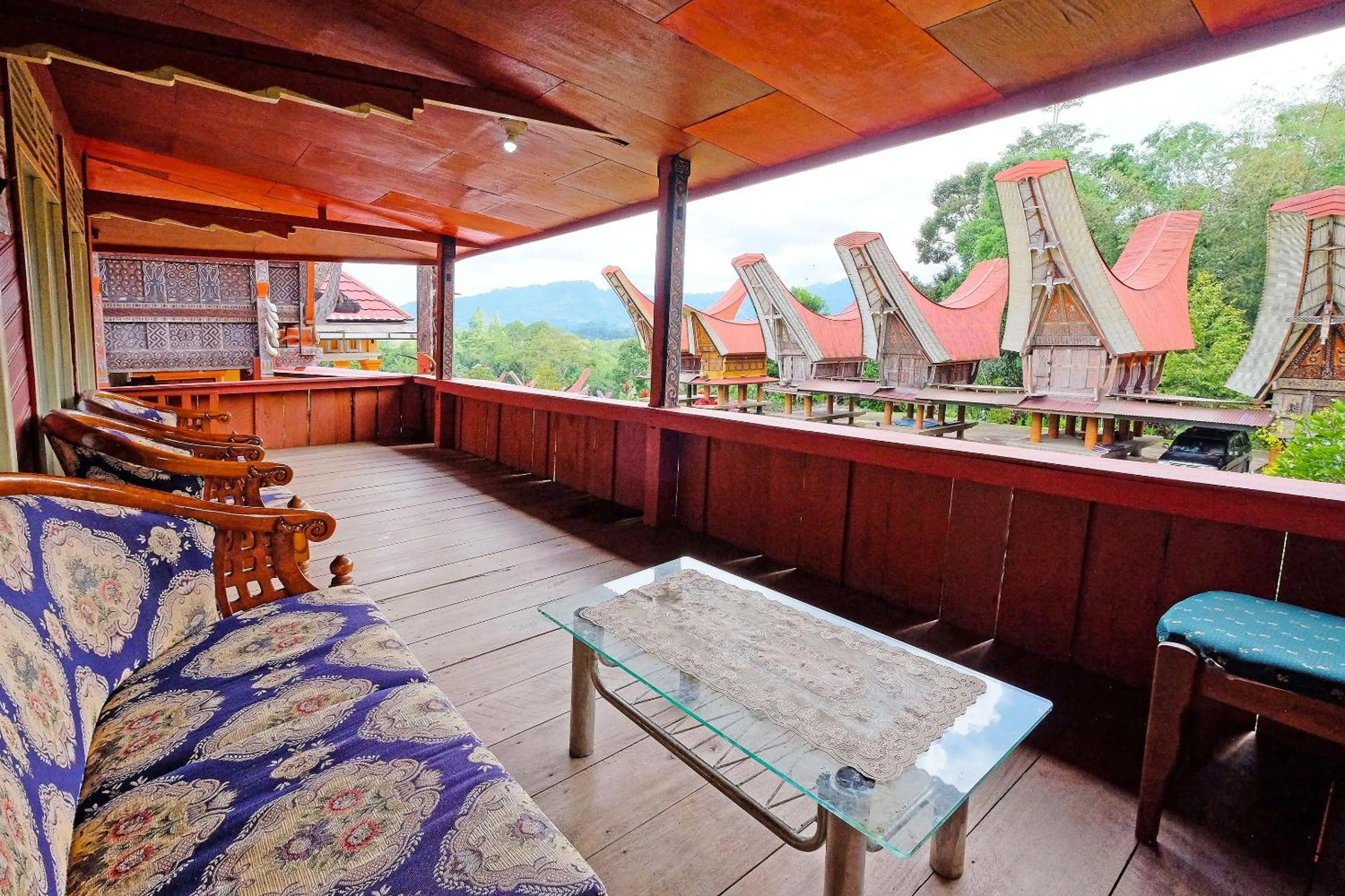 Lobby or reception in Hotel O Tatto Bara Homestay Near Tongkonan Payung Pangden