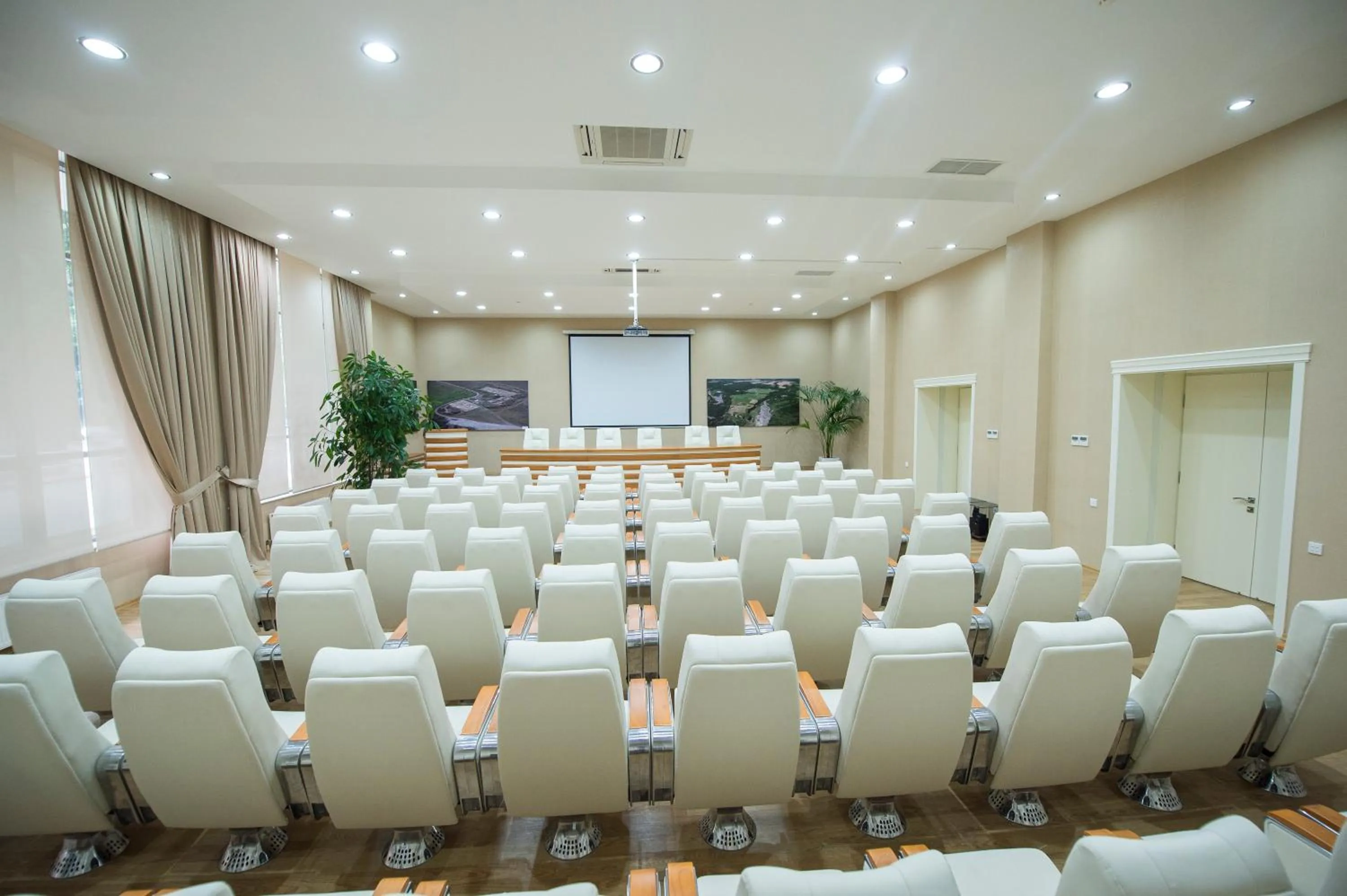 TV and multimedia in Chukhur Gabala Museum Hotel