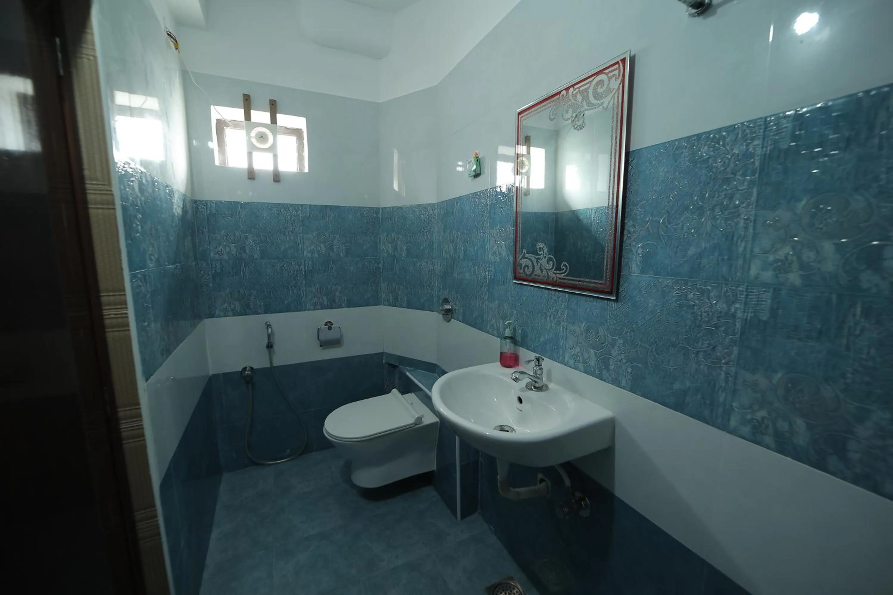 Bathroom in French Breeze Residency
