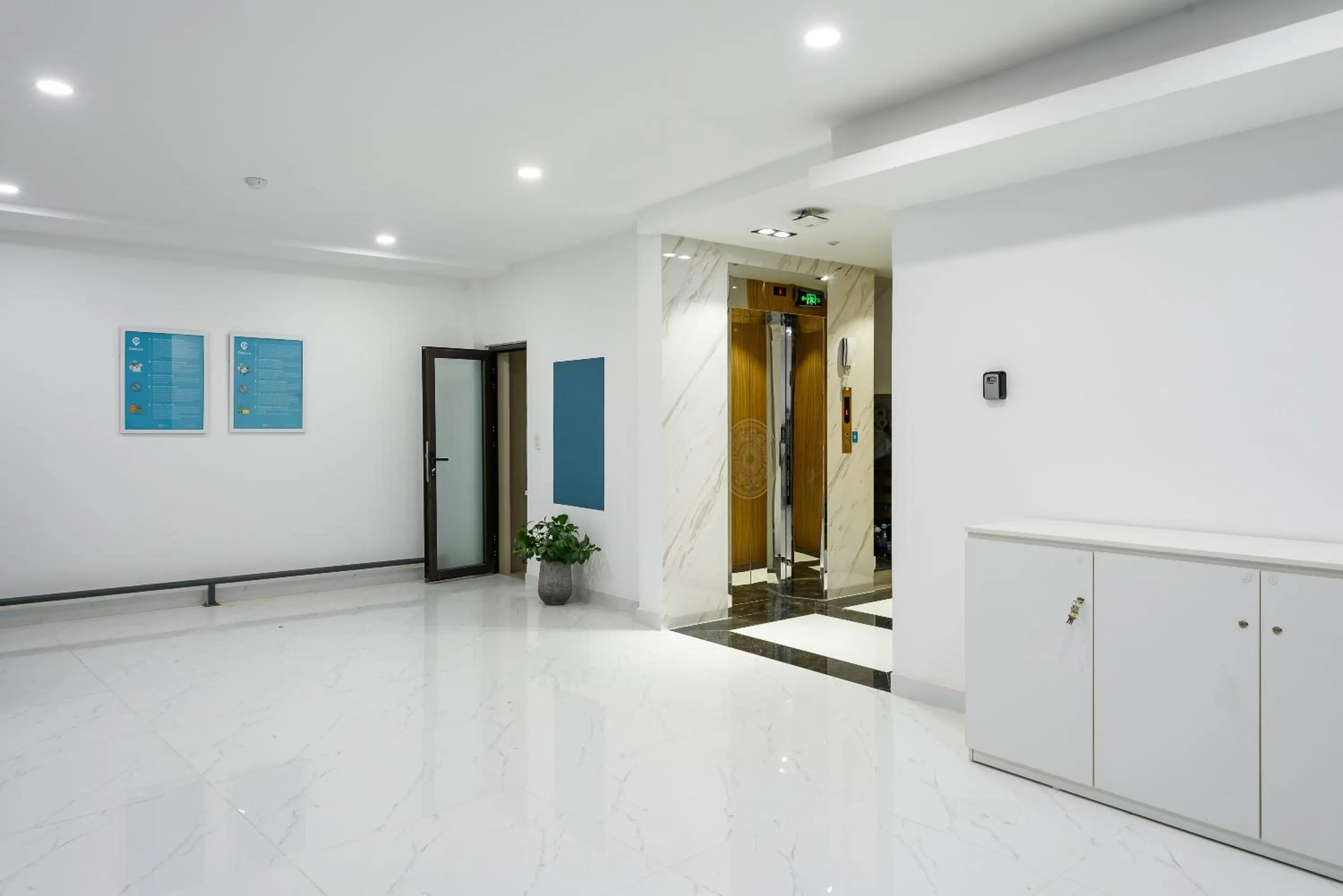 Lobby or reception in Cozrum Homes - Summer's House