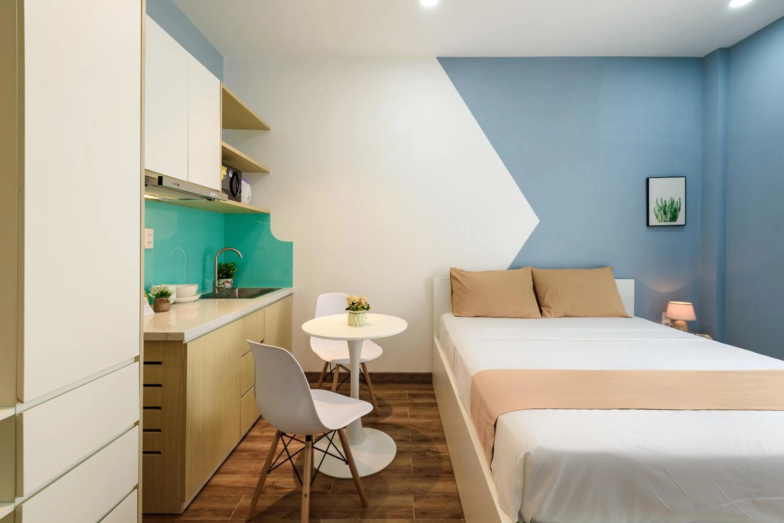 Photo of the whole room, Bed in Cozrum Homes - Summer's House