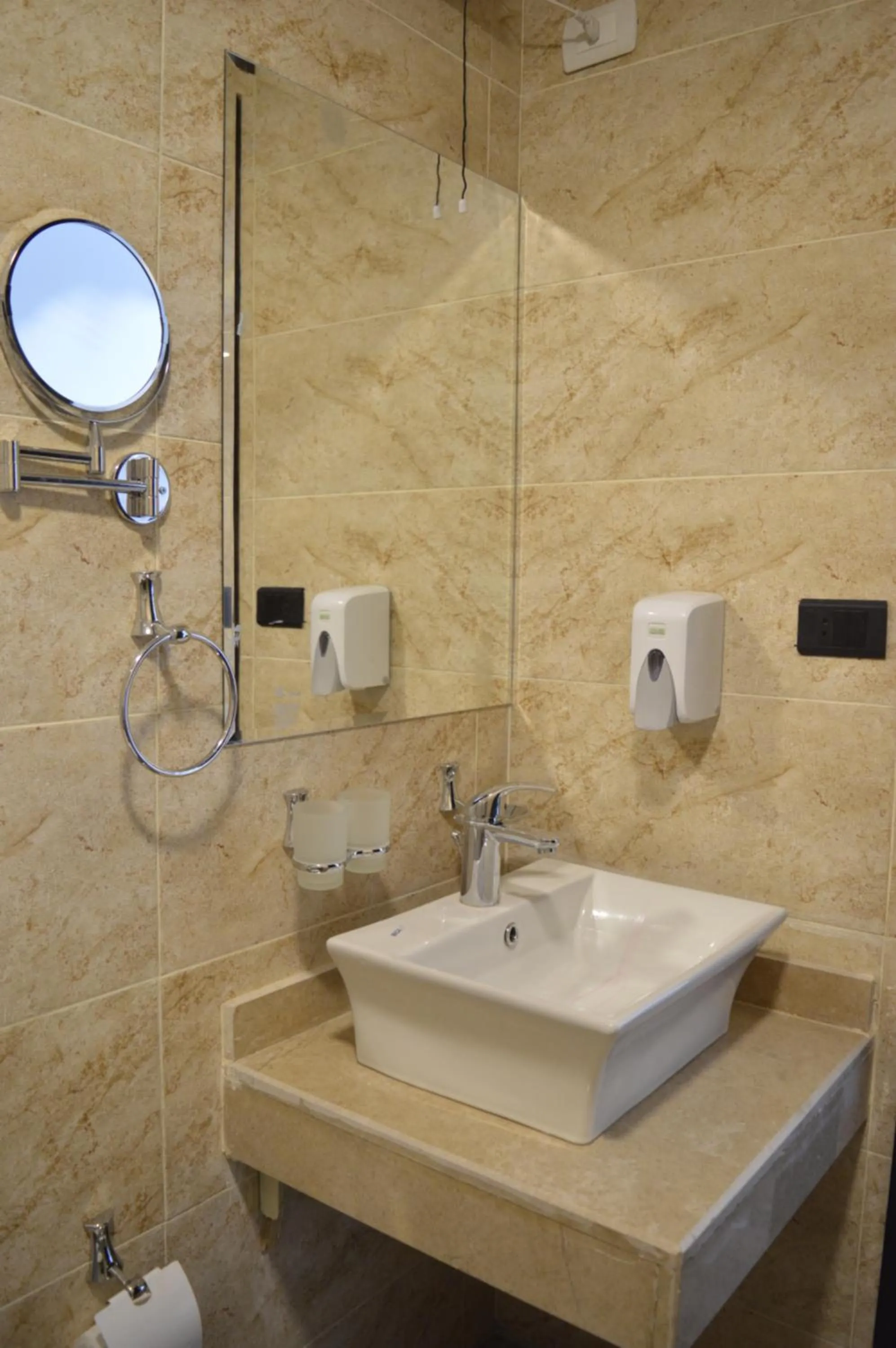 Bathroom in Nile Villa Hotel