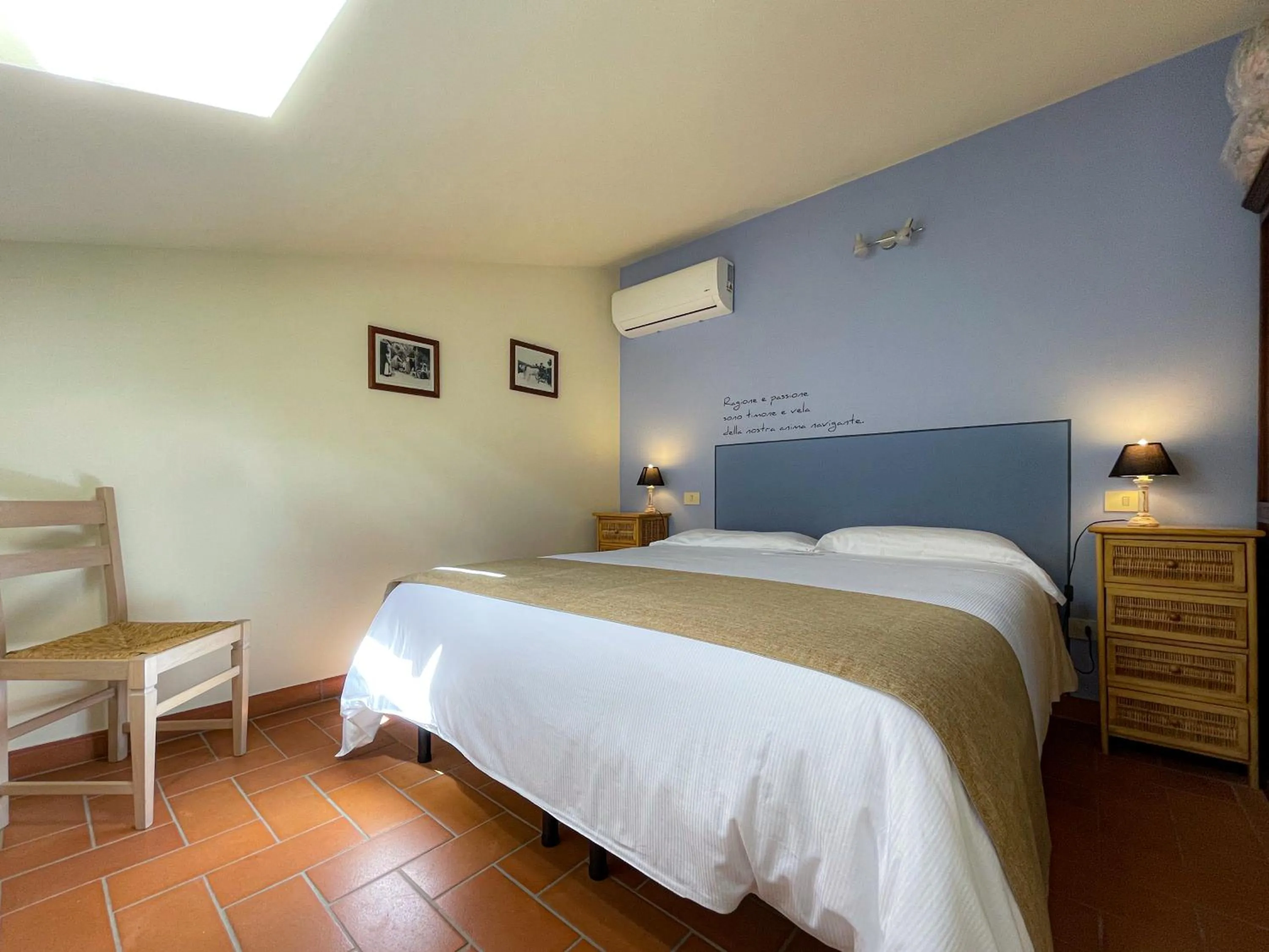 Photo of the whole room, Bed in Agriturismo Tenuta Badia