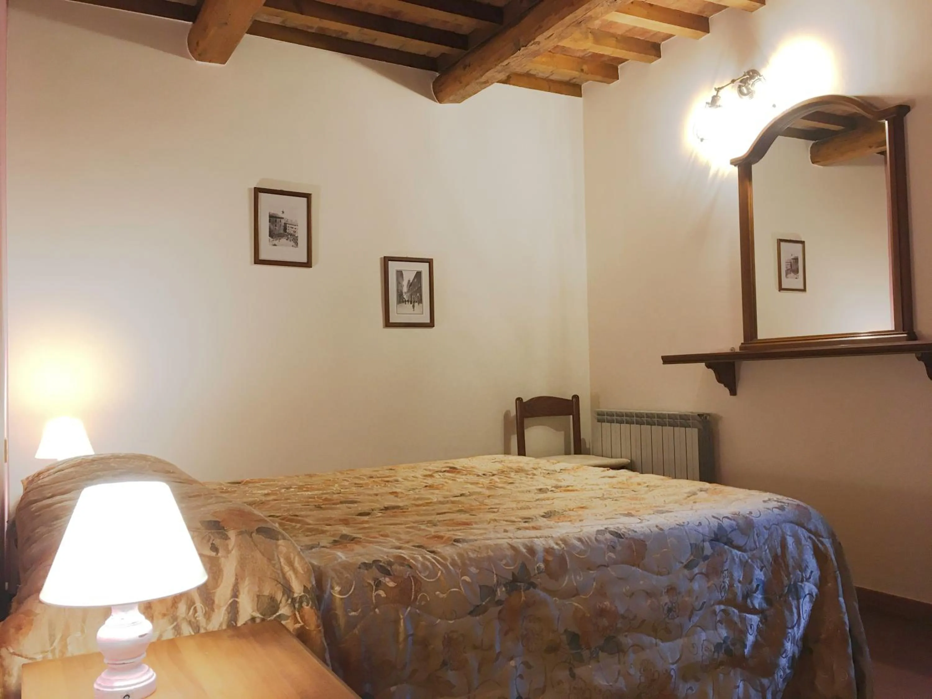 Bedroom, Bed in Agriturismo Tenuta Badia