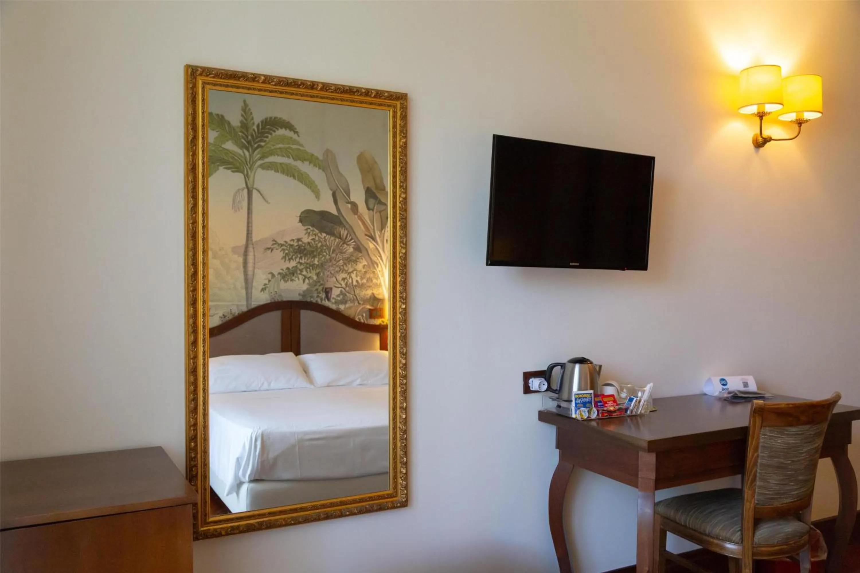 Bedroom, Bed in Best Western Hotel Santa Caterina