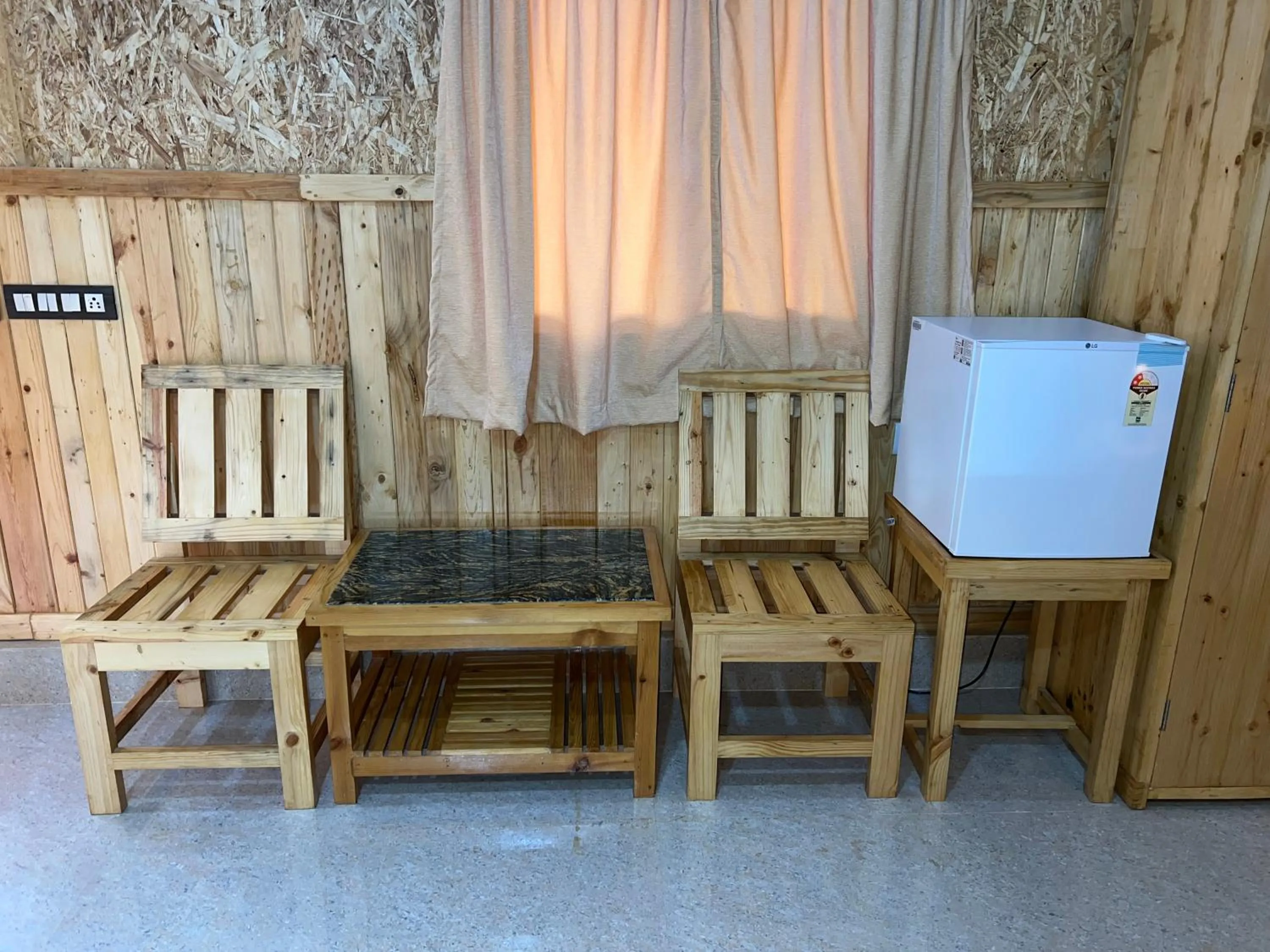 santanas wooden cottages