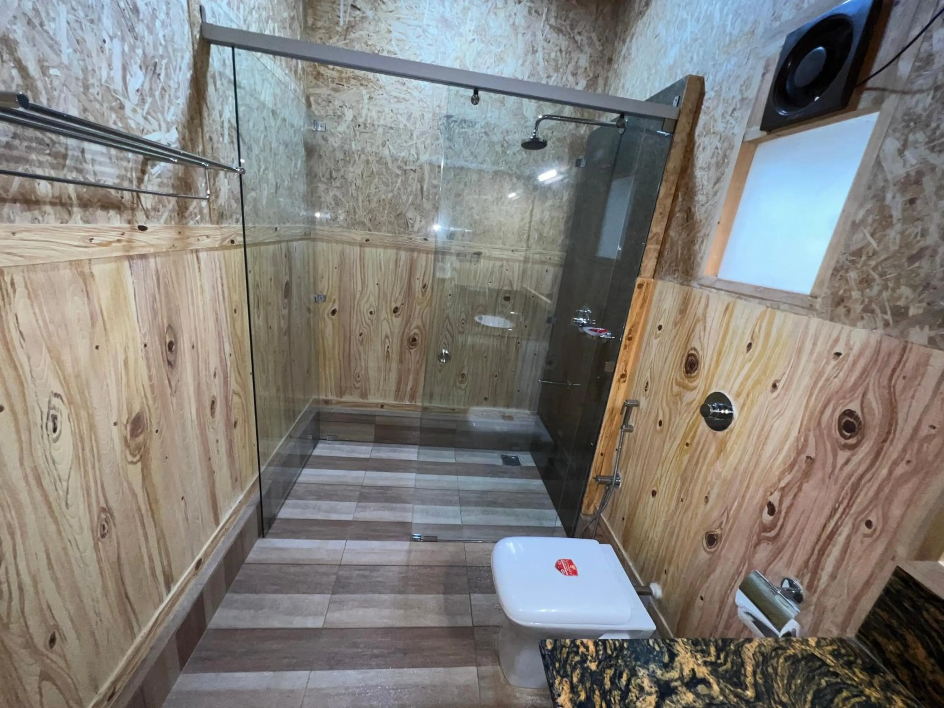 santanas wooden cottages