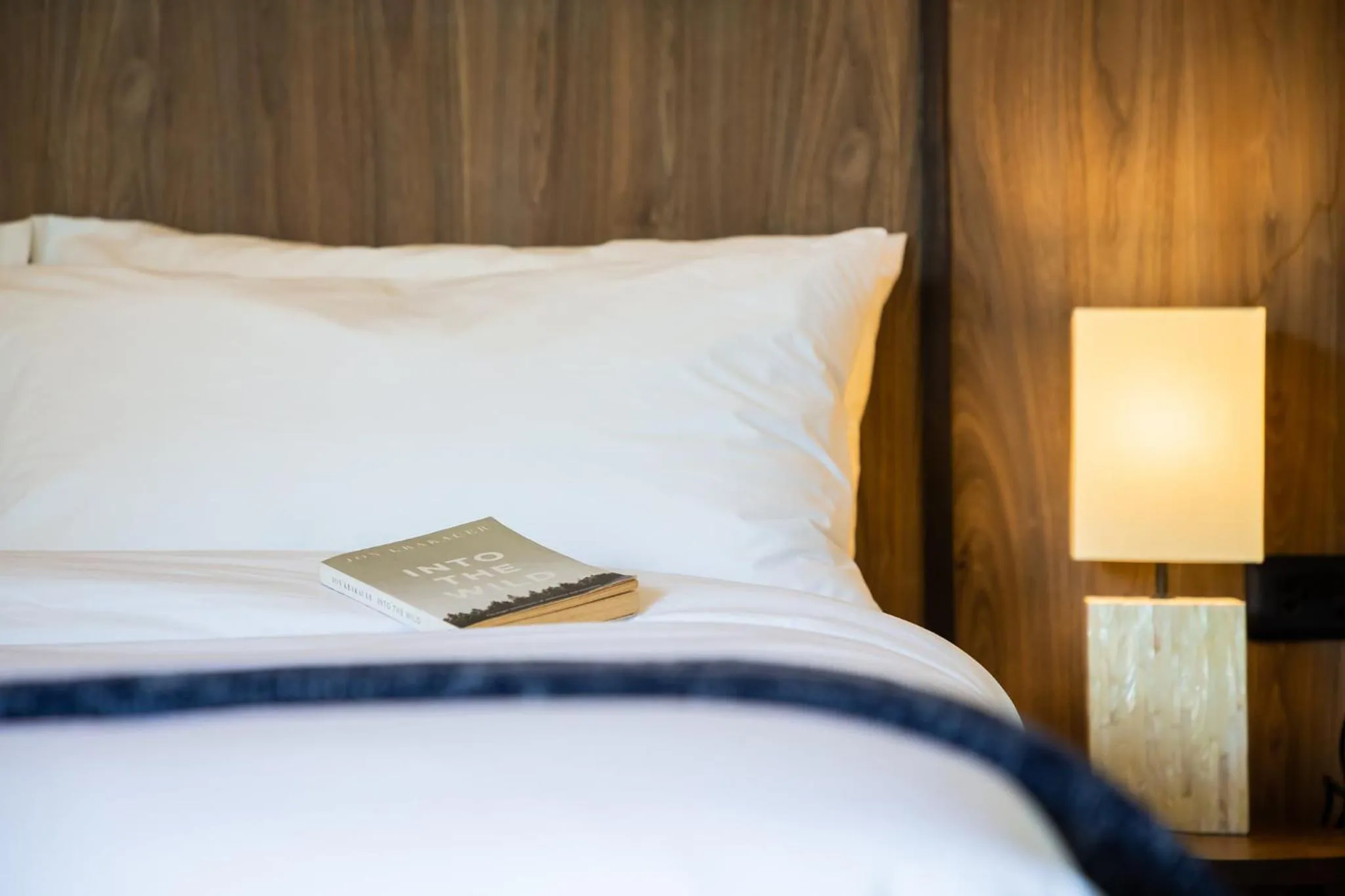 Bed in Baan Kamana Guest House