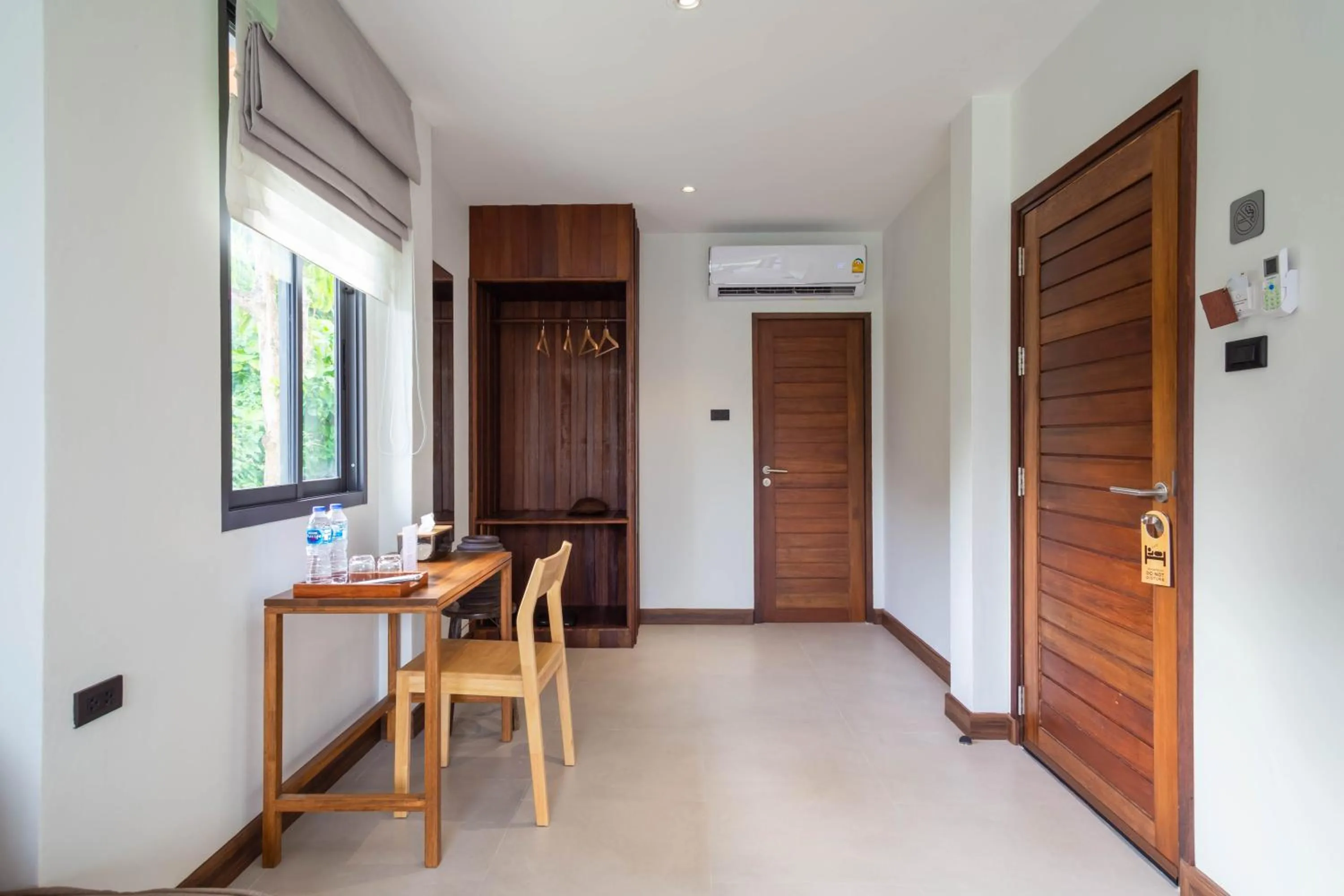 Baan Kamana Guest House